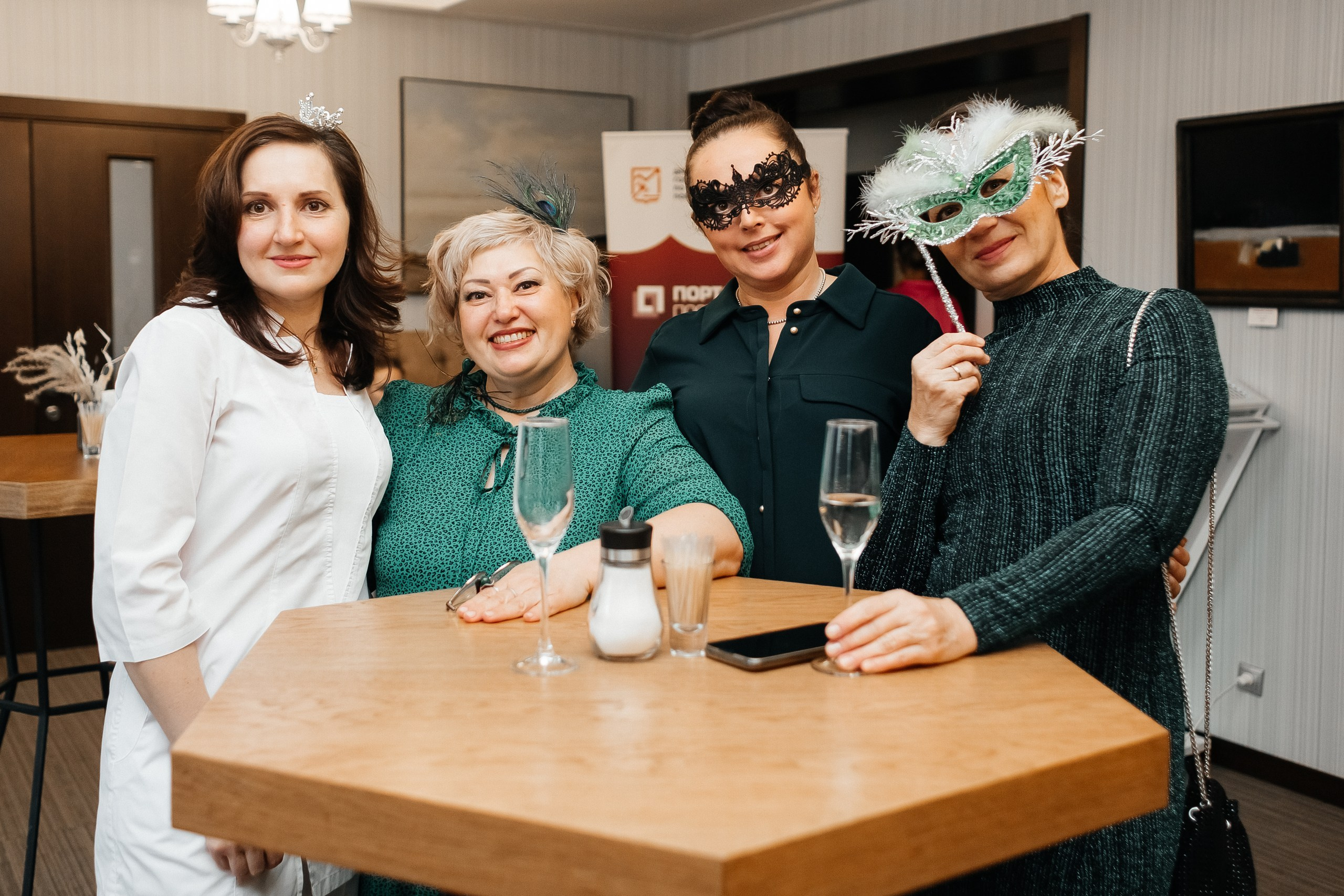 Новогодний Beauty — завтрак «Эстет — Мед». Фотограф Кемерово | Сергей