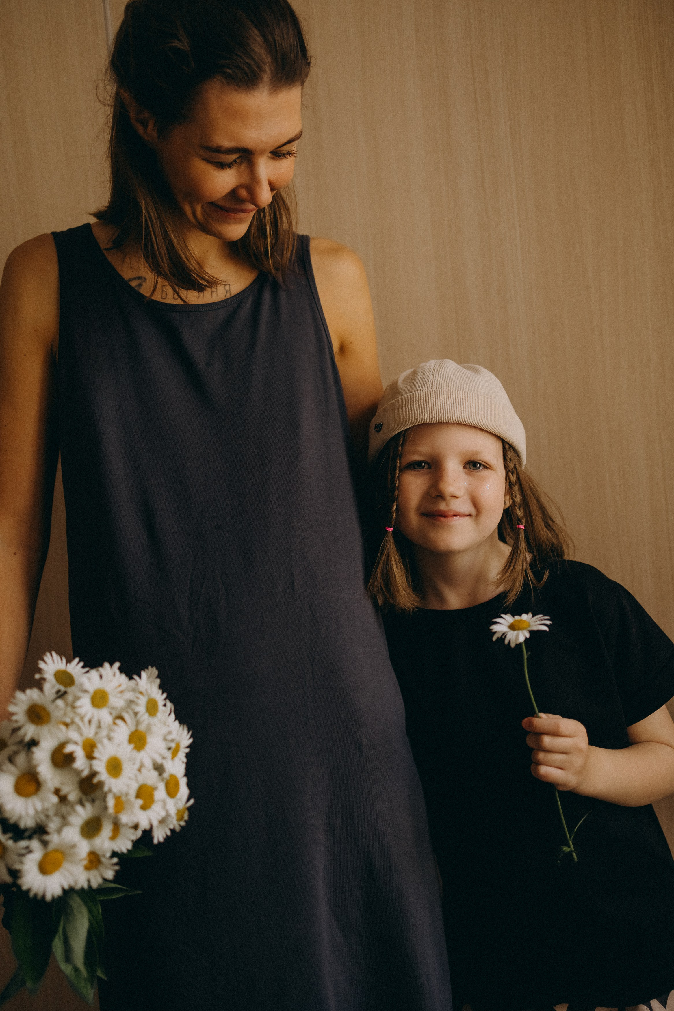 Таня, Костя, Стеша. Главная