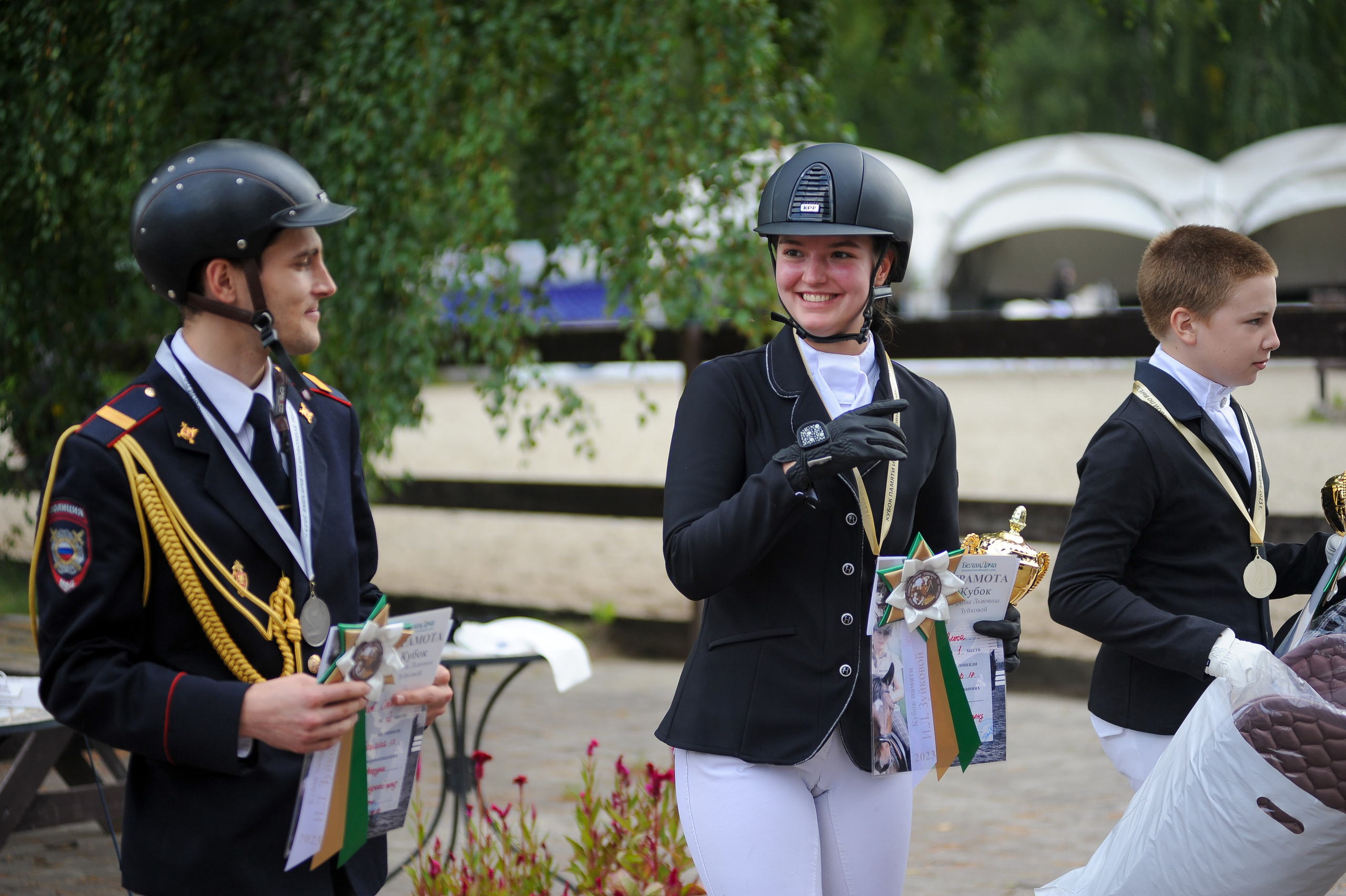 Конкур в конном клубе, репортаж Москва. Фотограф, визажист. Москва