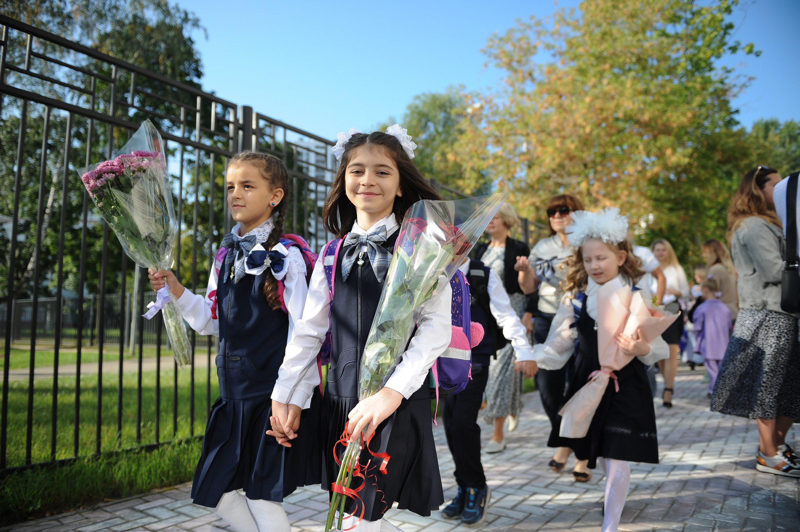 1 сентября, школа 825, Москва. Фотограф, визажист. Москва