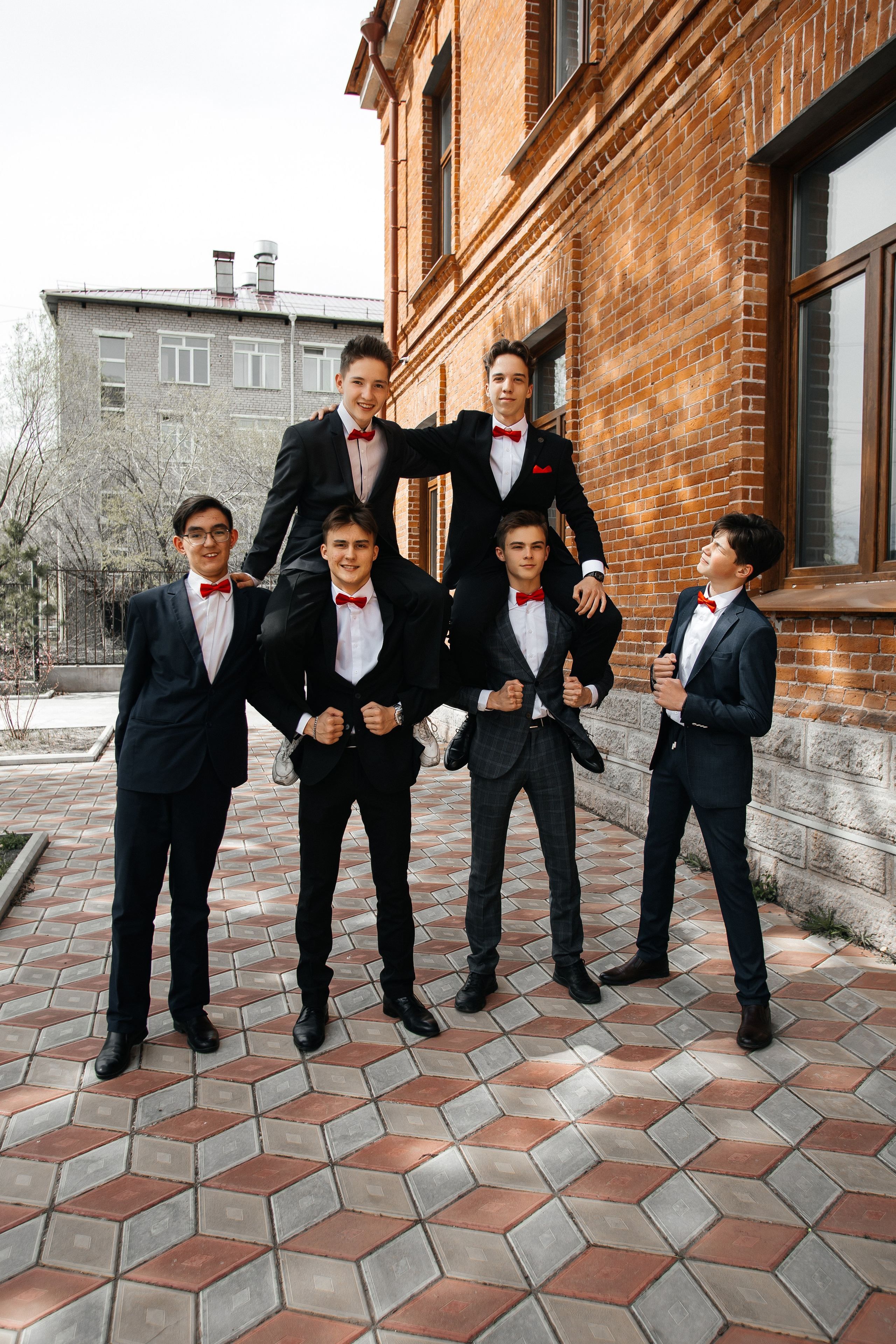 Школьники. Гарутис Лидия профессиональный фотограф в Чите