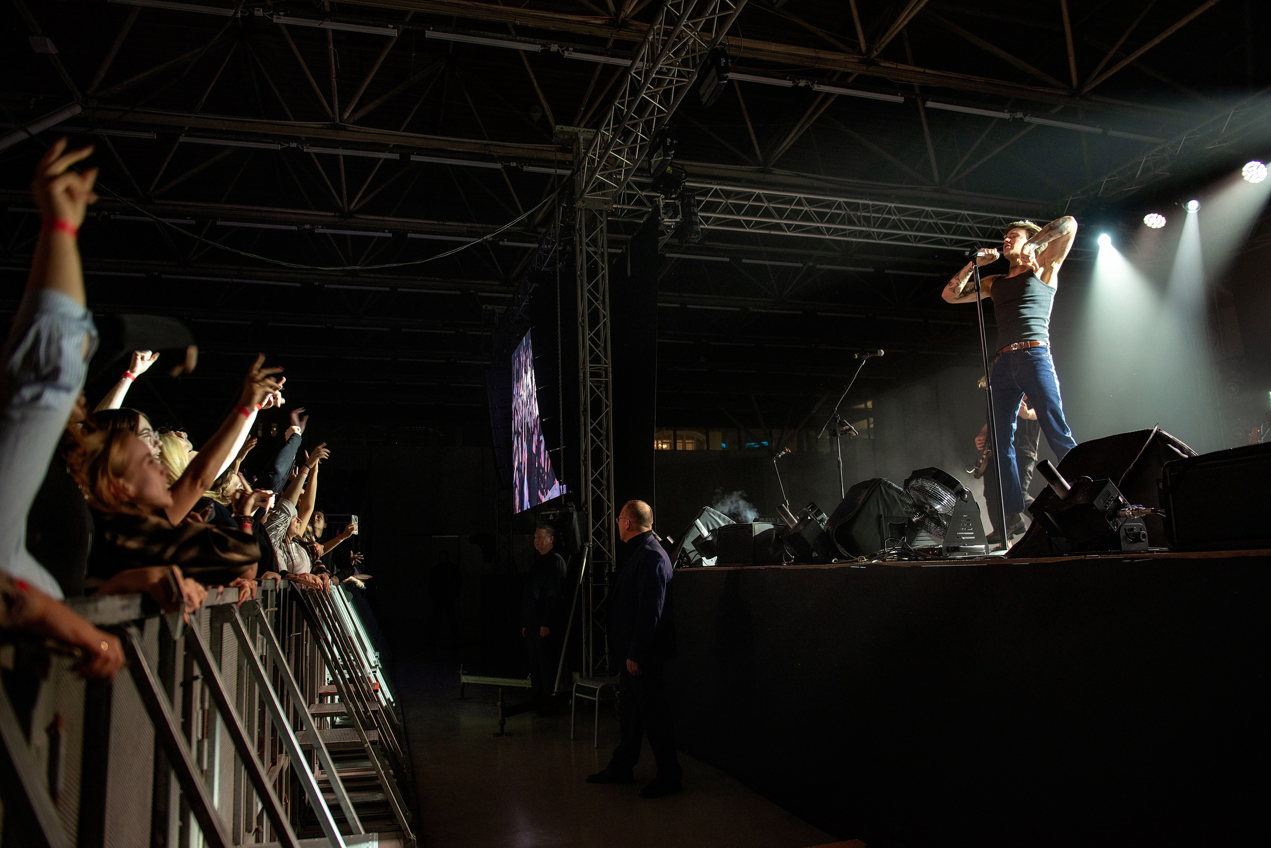 Концерт Хolidayboy. Школьный, фэшн фотограф в Тюмени и в России Ирина Королева