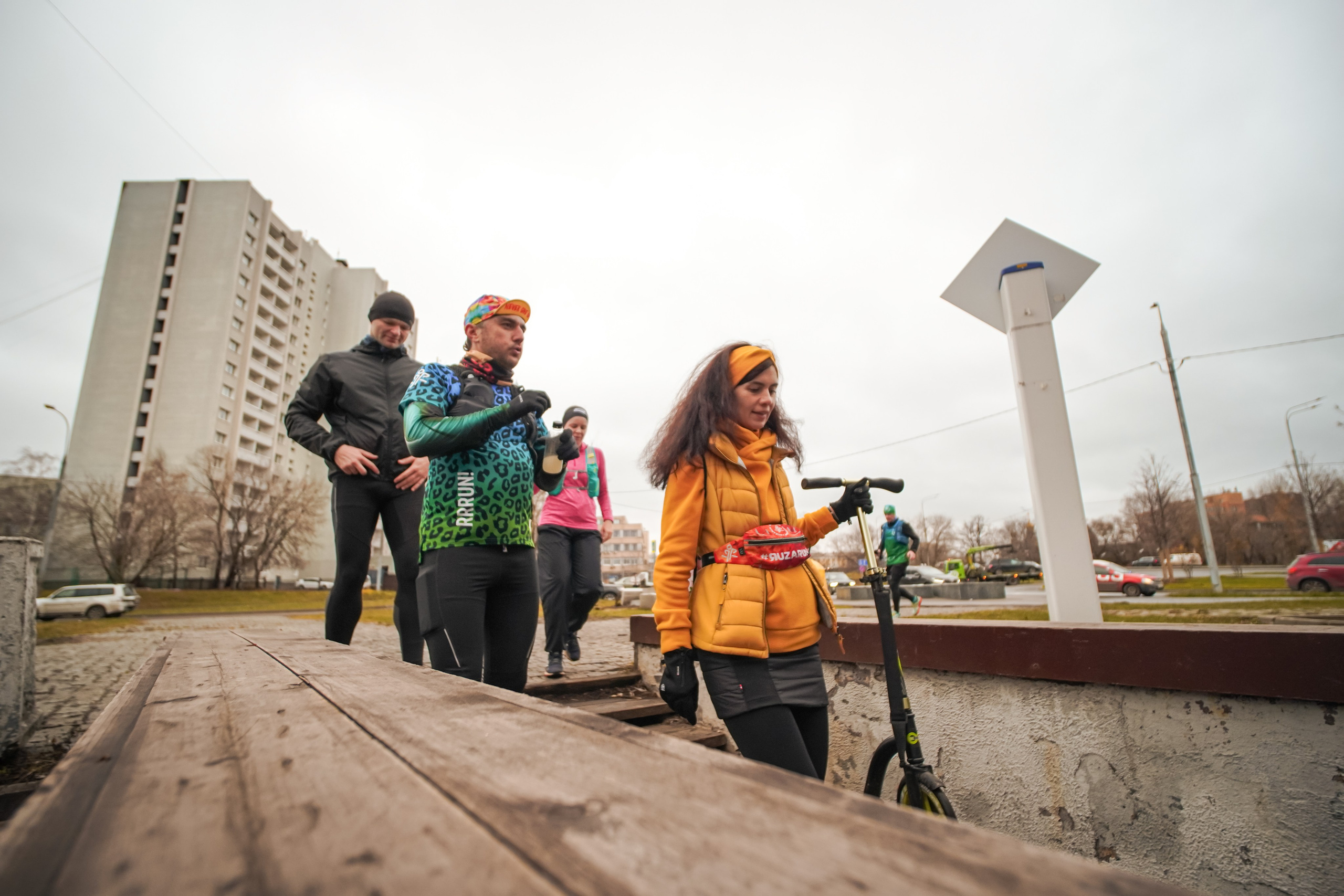 #марафонудома #яuzarun 2024 2-я петля, группа 6:30. Роман Капилюшов. Бег. Фото. Видео. г. Люберцы