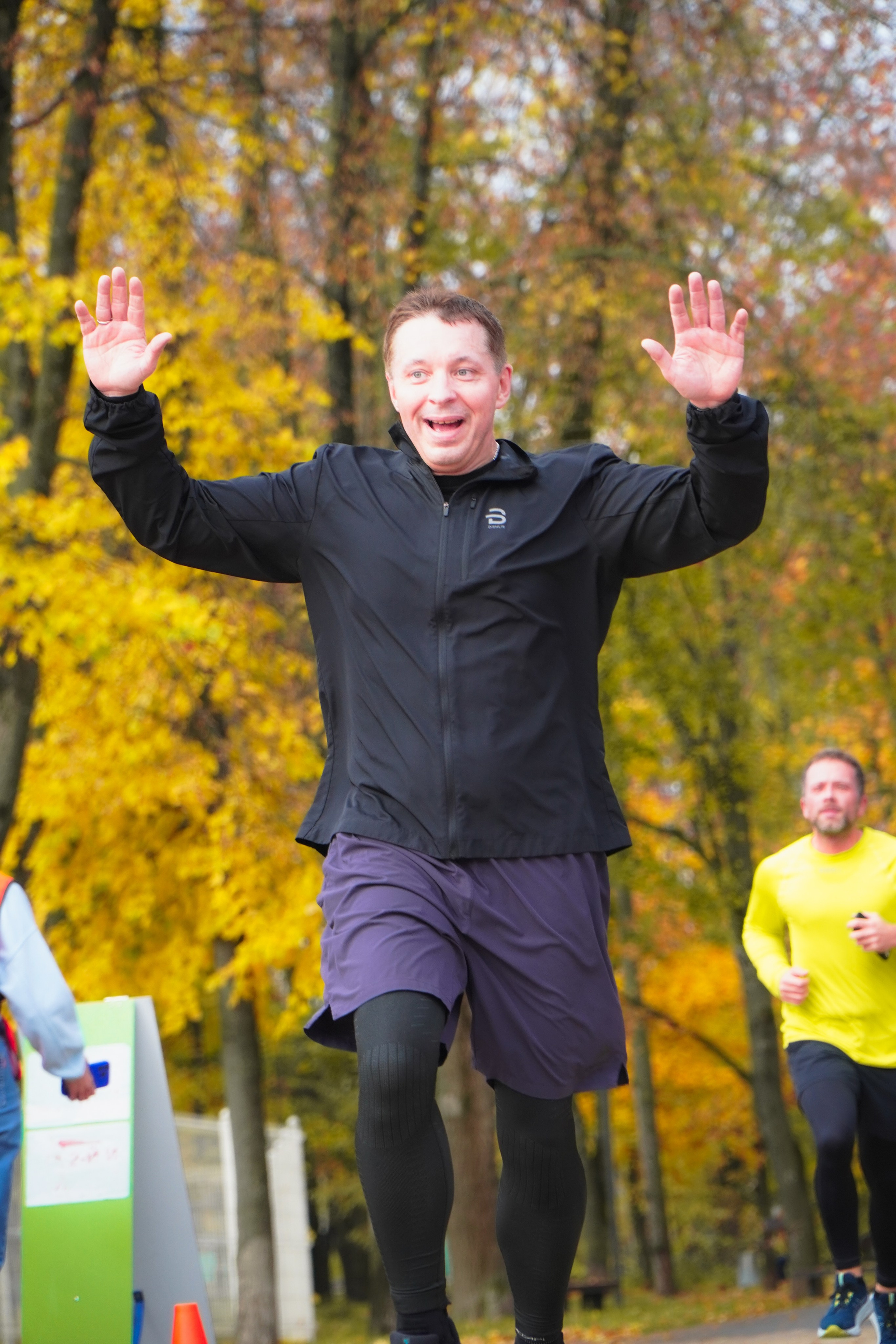 5 вёрст Наташинский 11 октября 2025. Роман Капилюшов. Бег. Фото. Видео. г. Люберцы