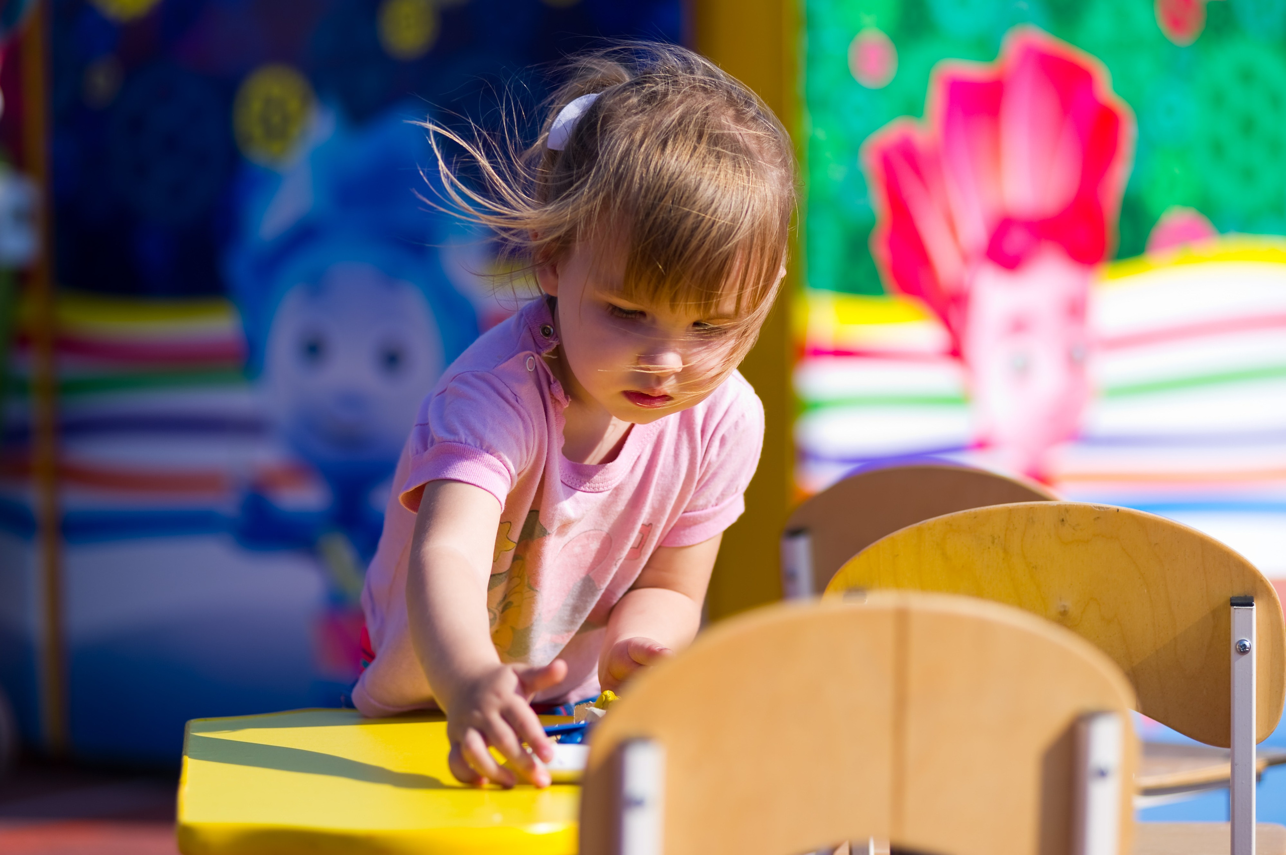 Турбофутбол (корпоративное соревнование «Пятерочки»). Репортажный фотограф и видеограф Слава Думчев. Тимбилдинги, отчетники, корпоративы