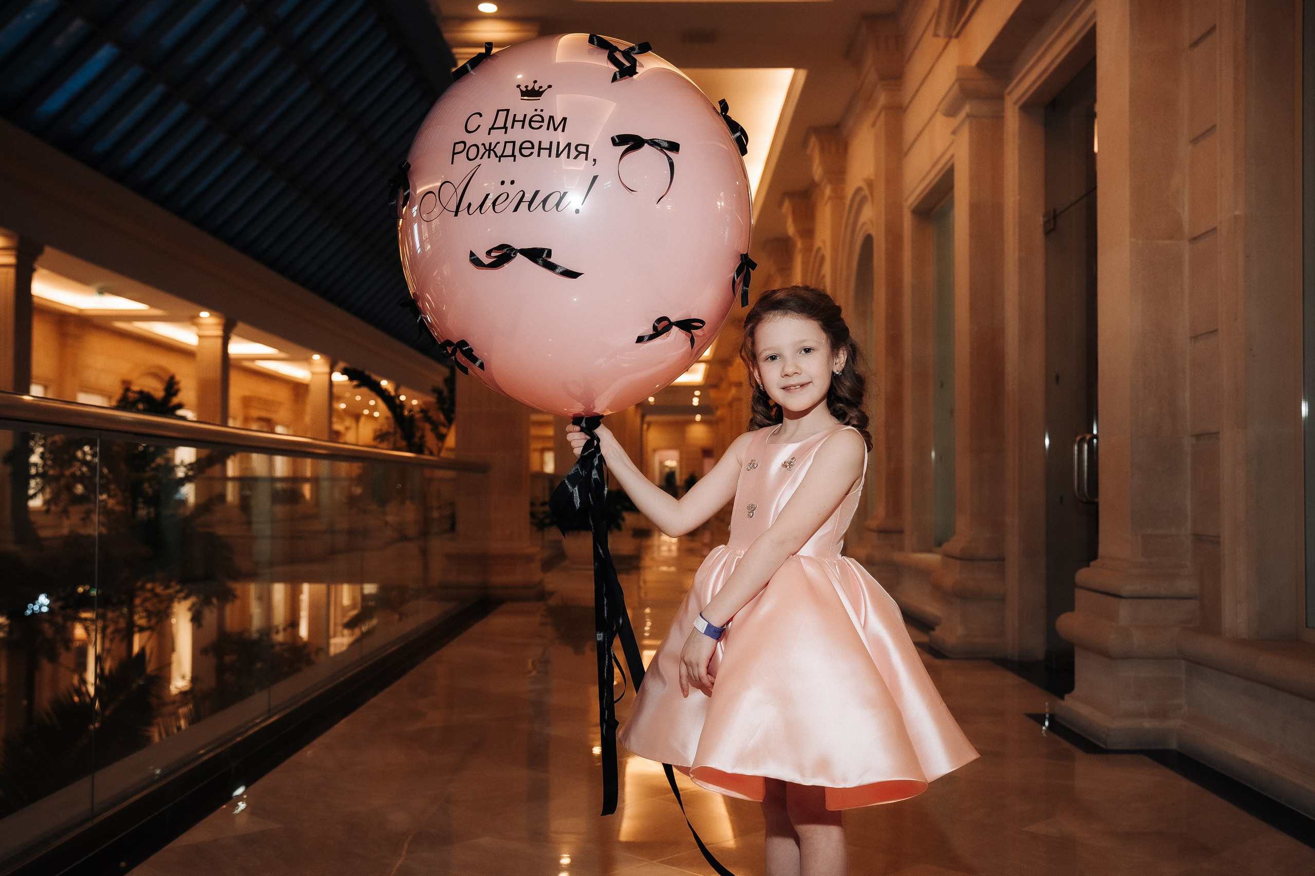 День рождения в Takaboom Vegas Крокус Сити. Свадебный и семейный фотограф в Москве и МО Геннадий Туманцев