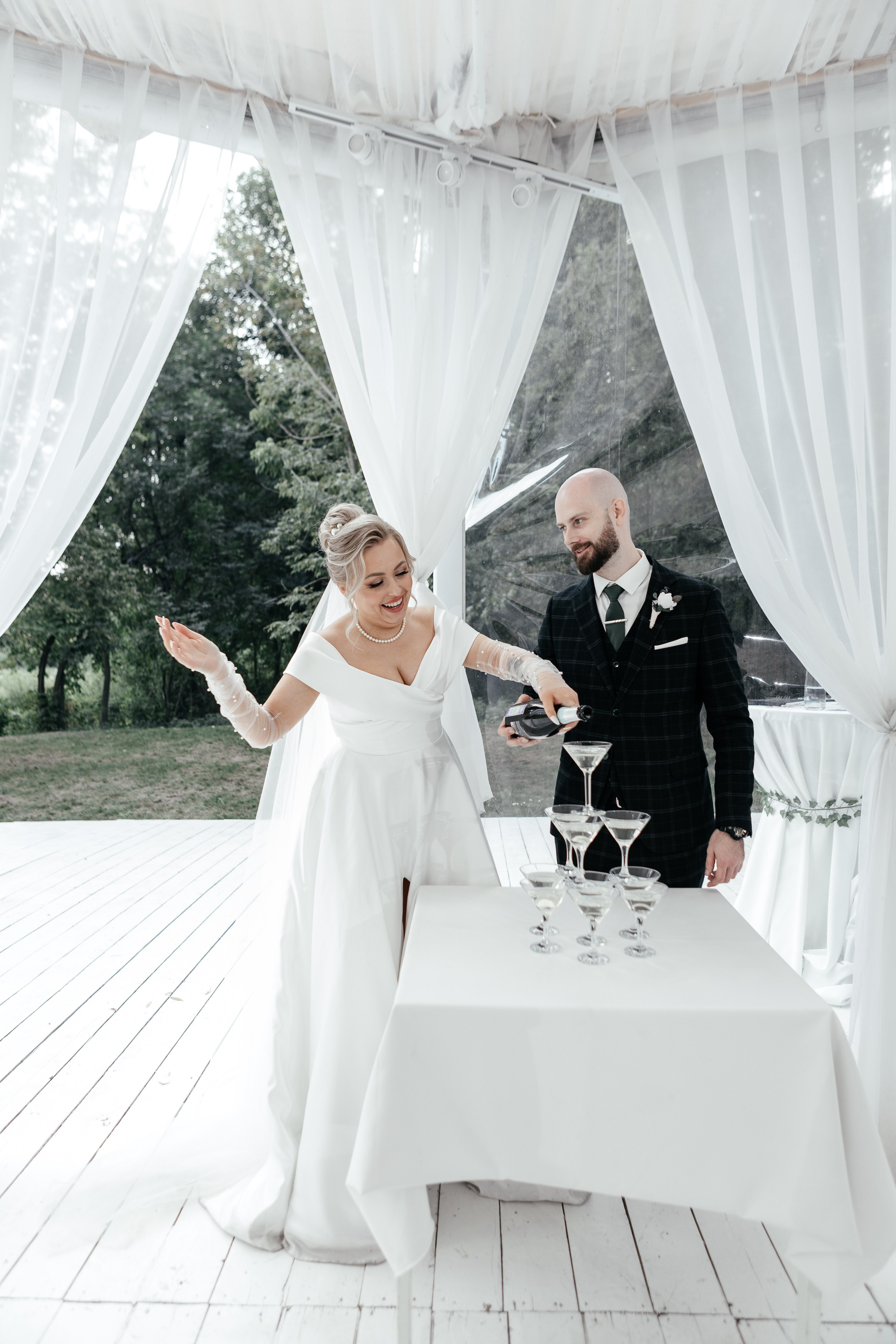 Свадебный фотограф Уфа — Руслан ГабдлисламовЖивые эмоции, красивые кадры, воспоминания на всю жизнь.Работаю по всей Республике Башкортоста. Свадебный фотограф Уфа Руслан Габдлисламов