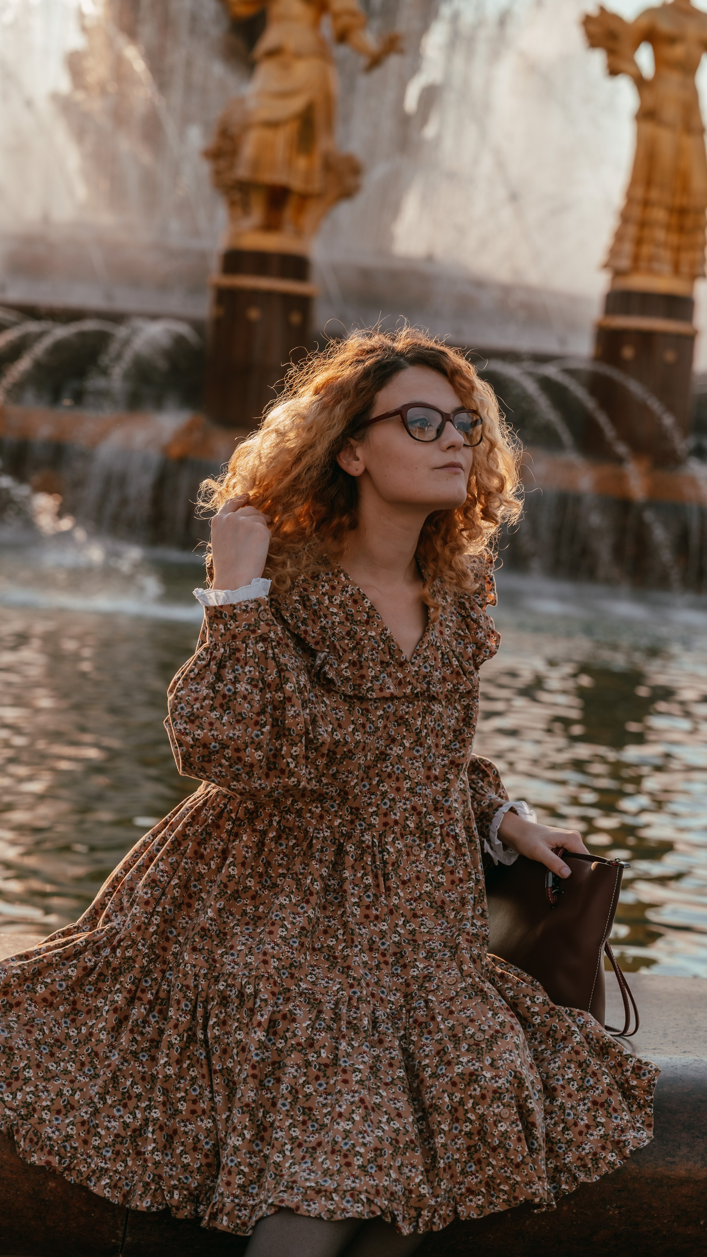 Женский портрет на природе