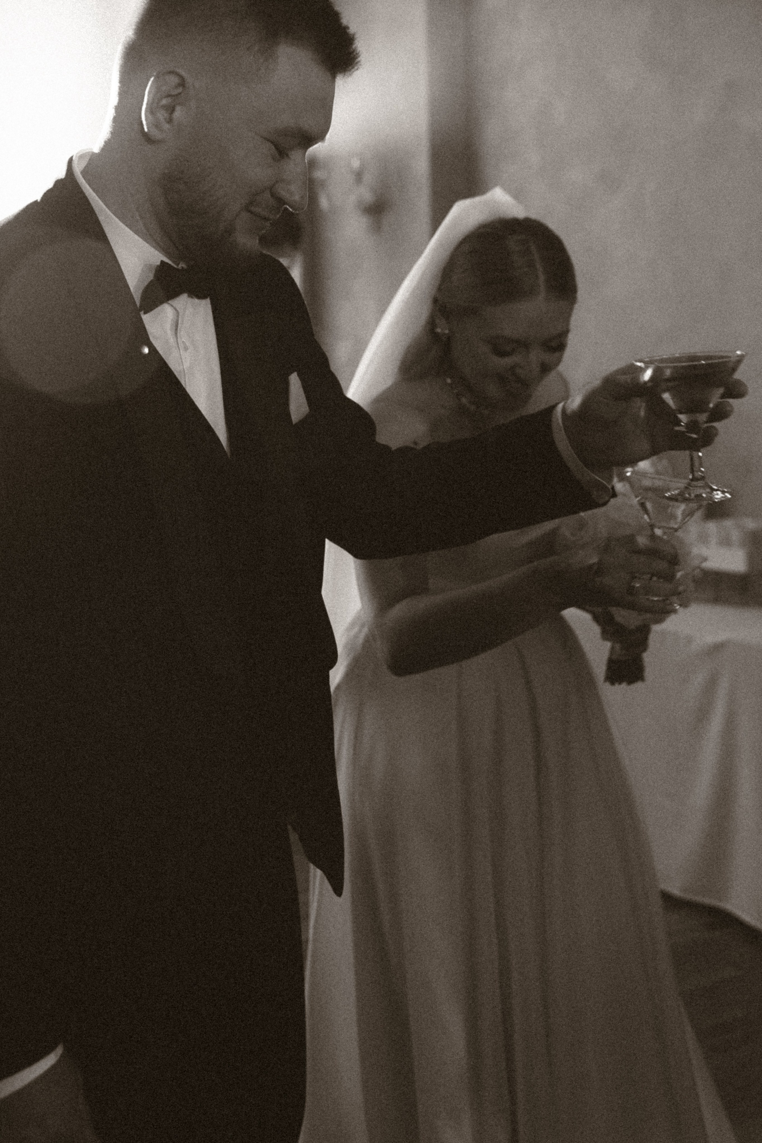 Влюбленные взгляды. Свадебный фотограф Кемерово Томск Новосибирск