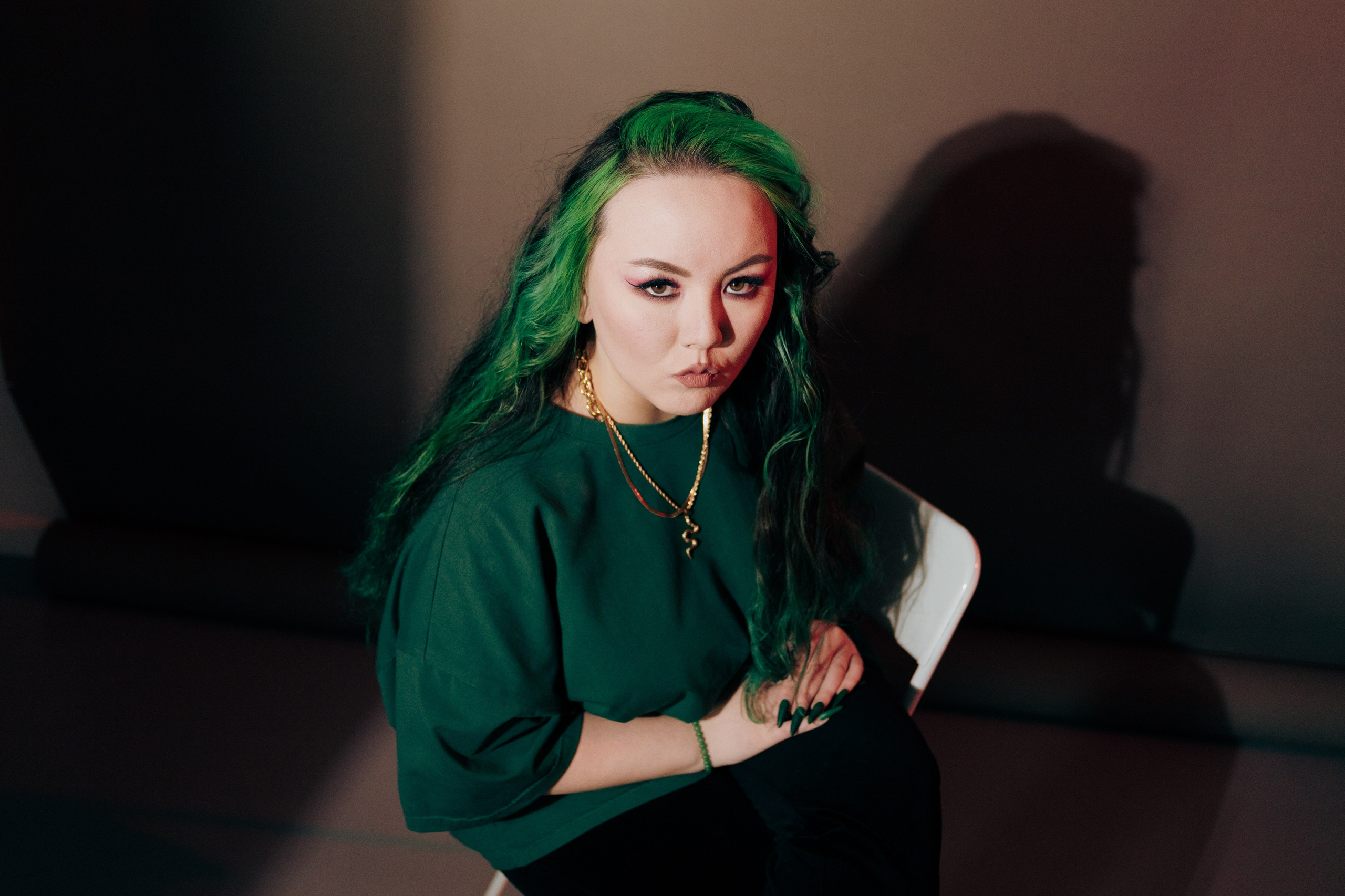 Ася. Студия