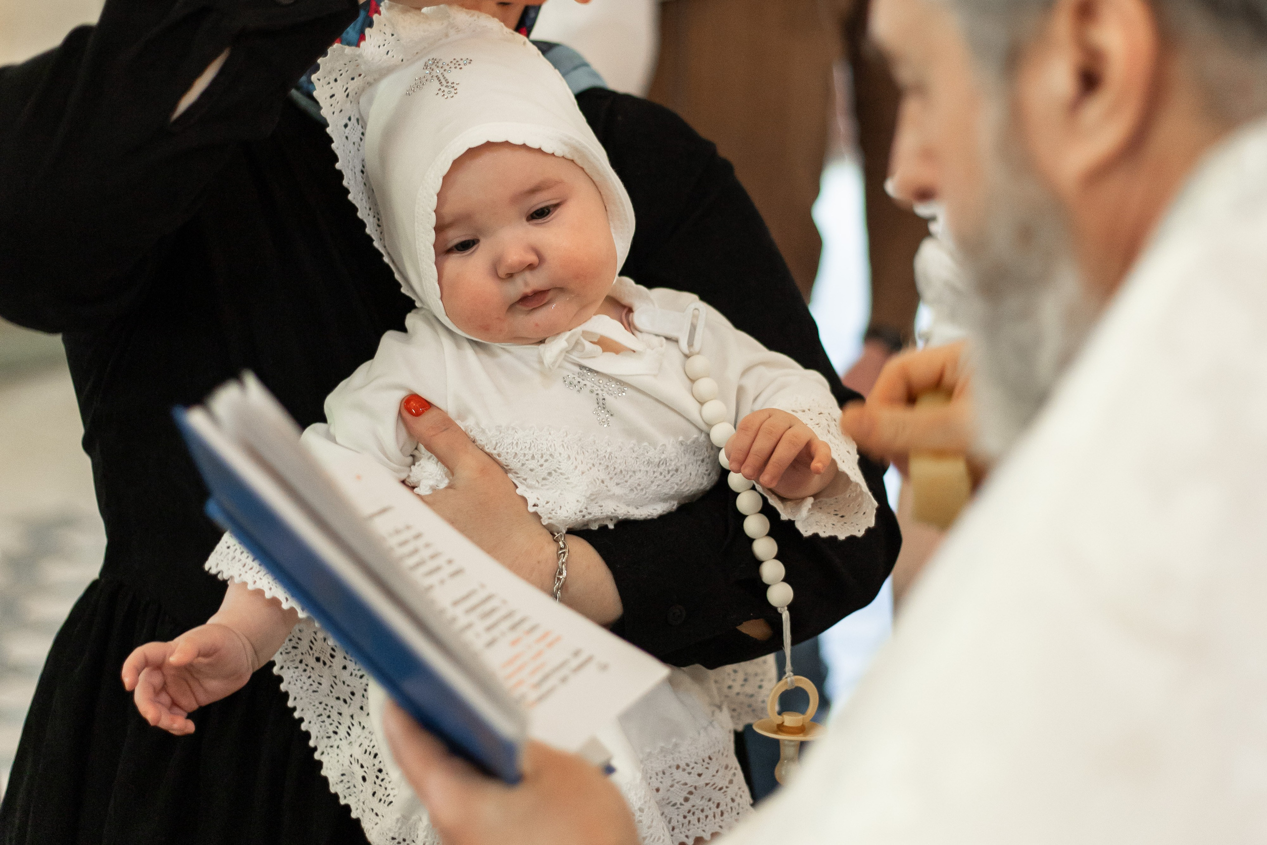 Крещение в Храме Веры, Надежды, Любови и матери их Софии. Профессиональный фотограф в Москве и Мо Мария Шантарёва