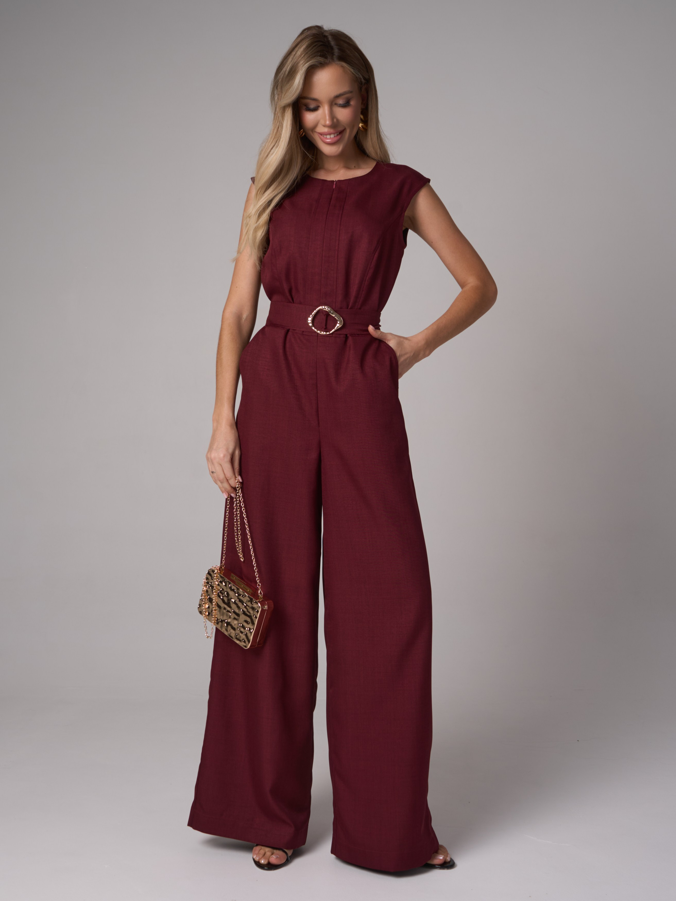 Каталоги для брендов и маркетплейсов. AI контент и и нейрофото для брендов и маркетплейсов