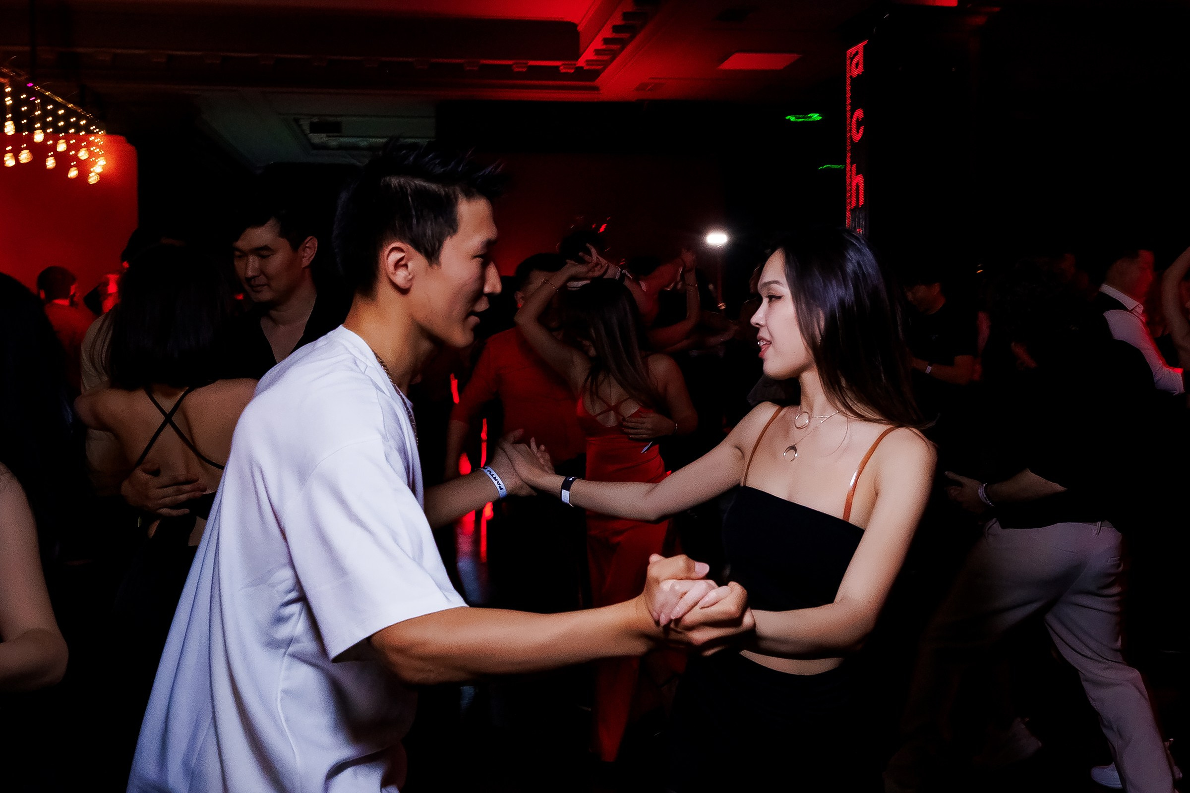 Manzana Bachata Weekend. Репортажный фотограф в Алматы Каюпов Сержан