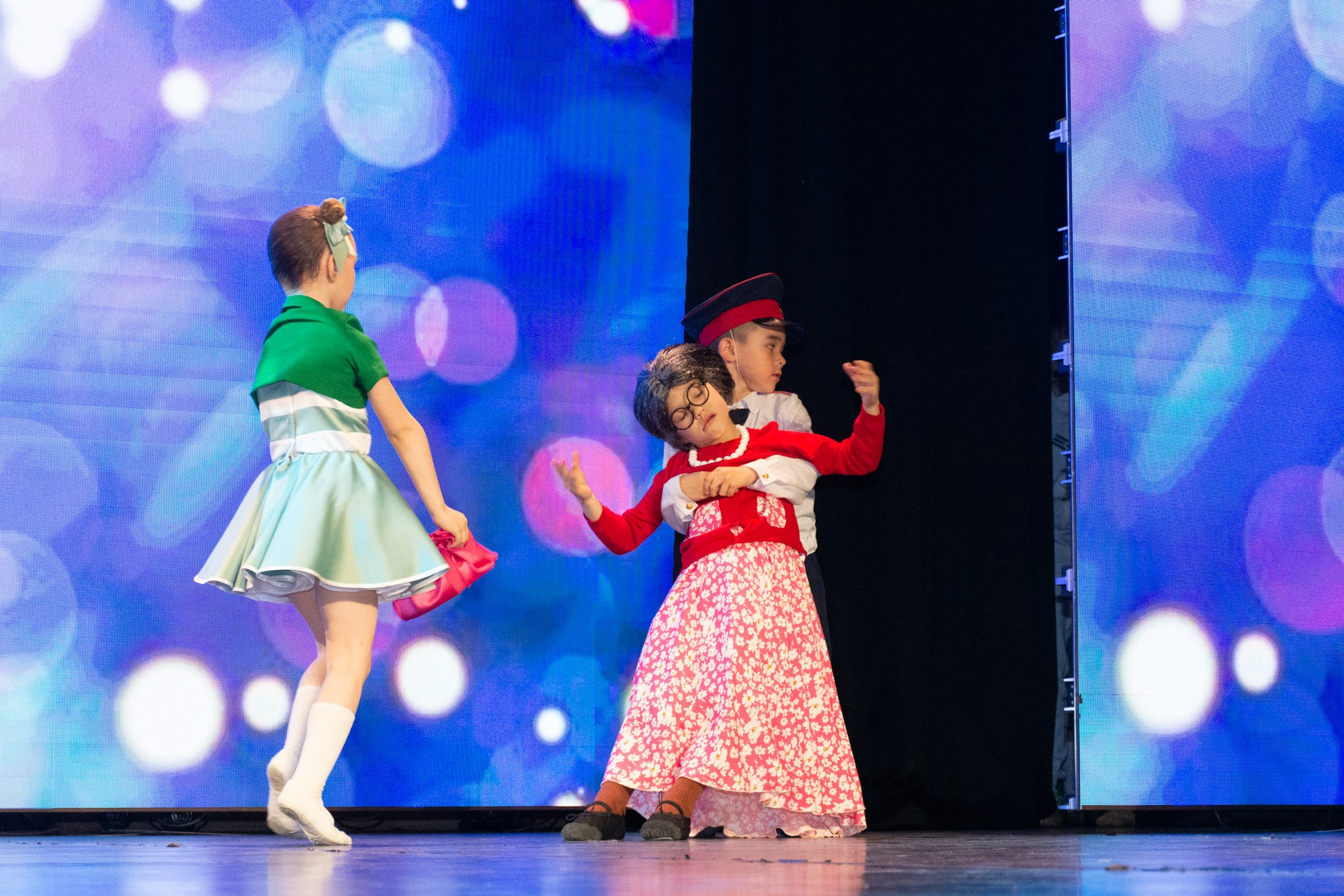 Отчетный концерт в детской филармонии. Фотограф Максим Буряк