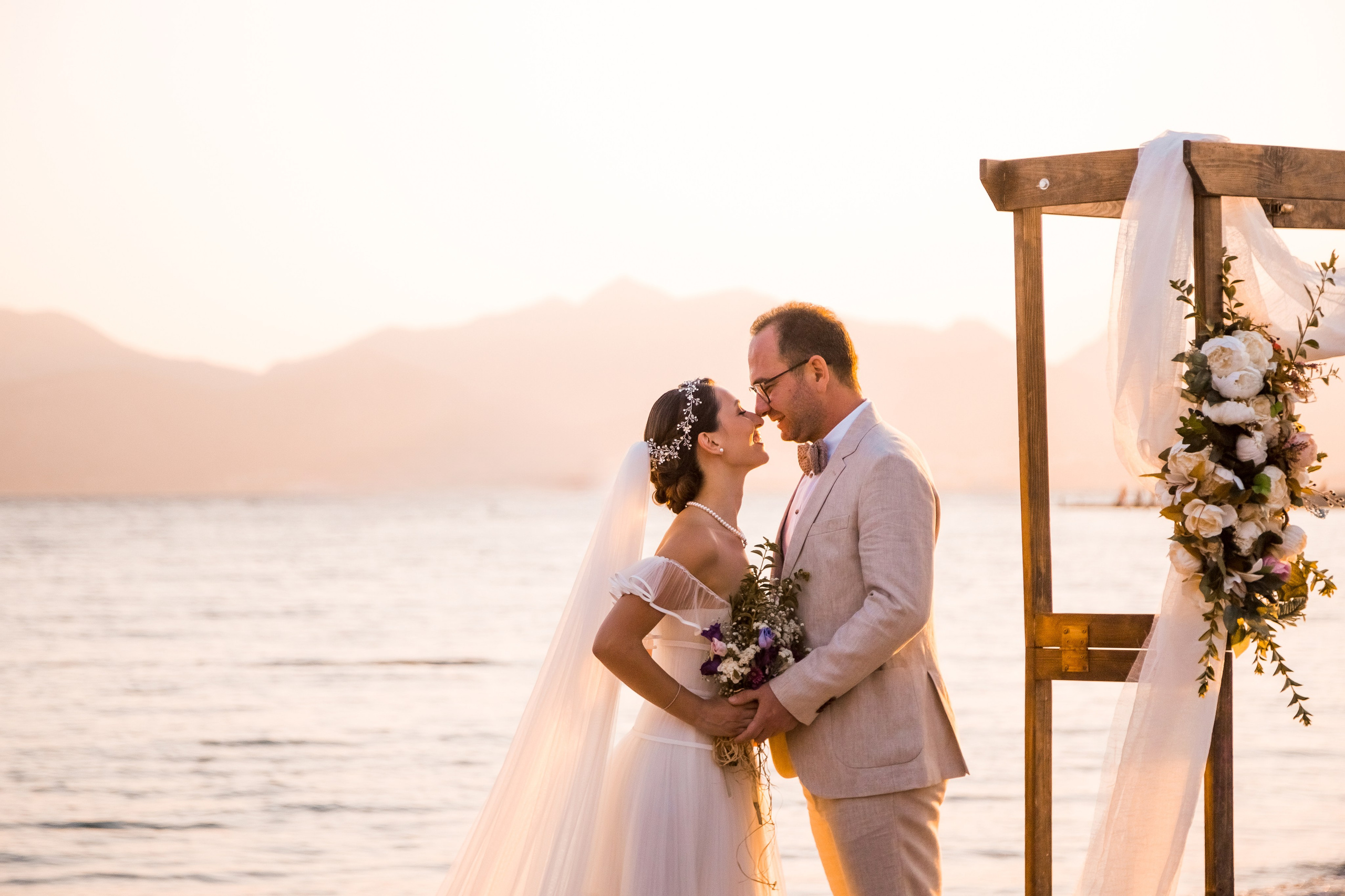 Профессиональный свадебный фотограф в Сочи для вашего идеального дня. Свадебный фотограф в Абхазии, Сухум, Гагра, Сочи