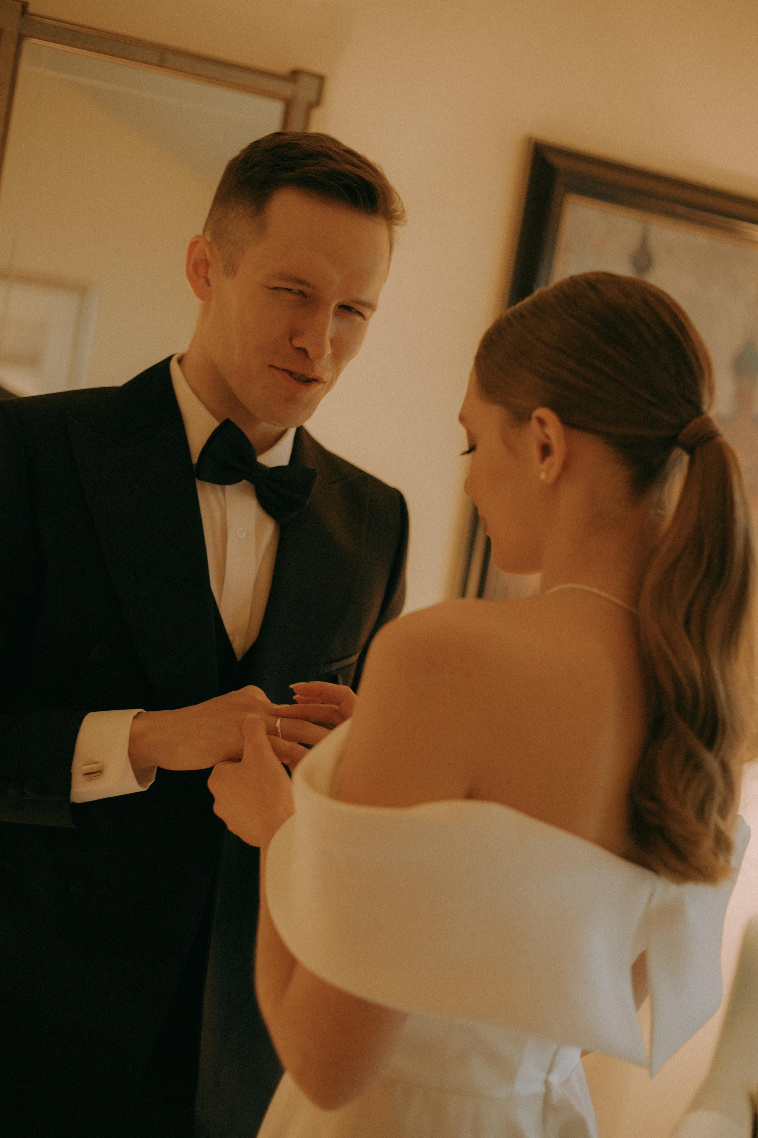 Роман и Валерия. Главная