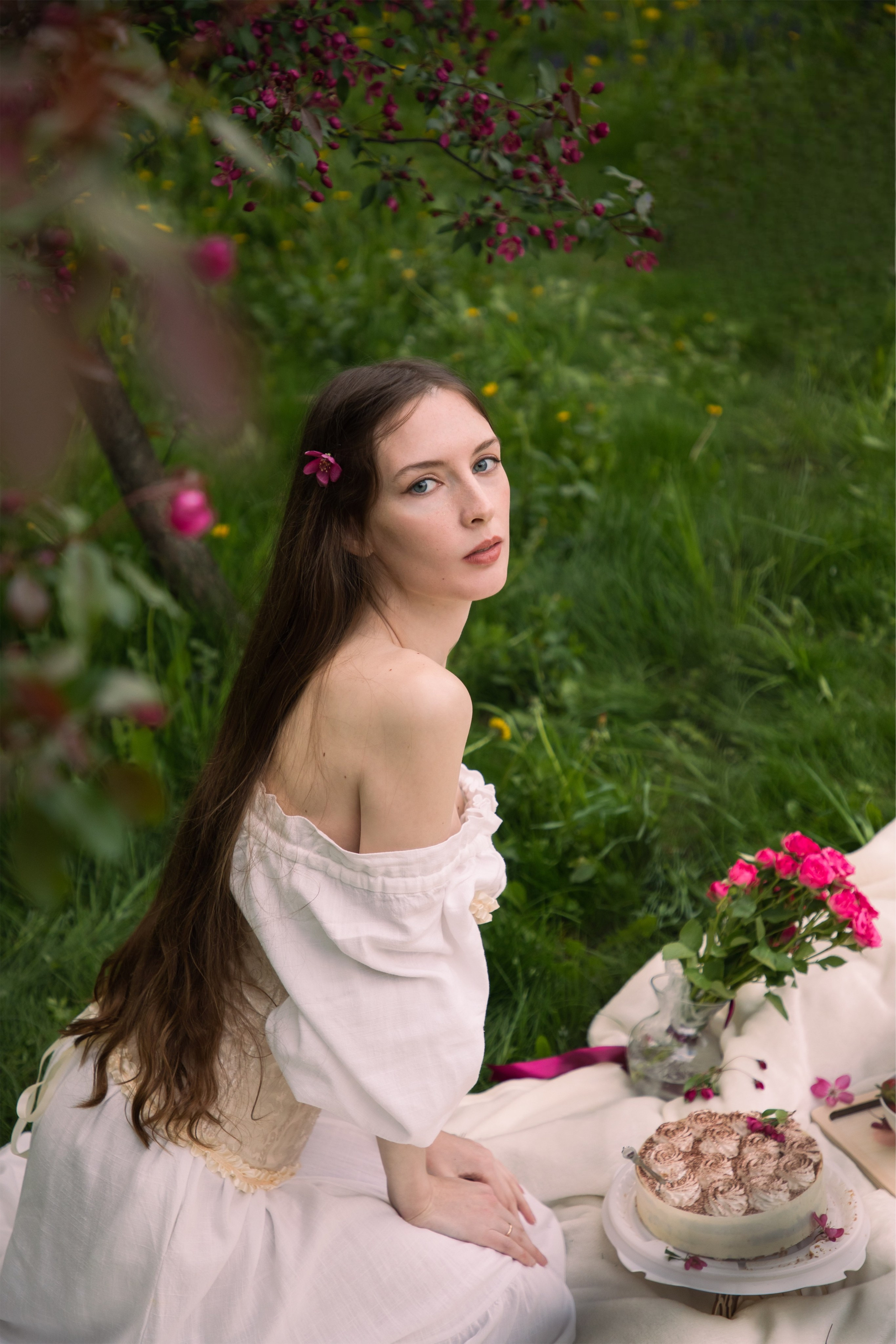 Пикник в розовых яблонях. Юлия Башкатова, сказочный фотограф, Москва