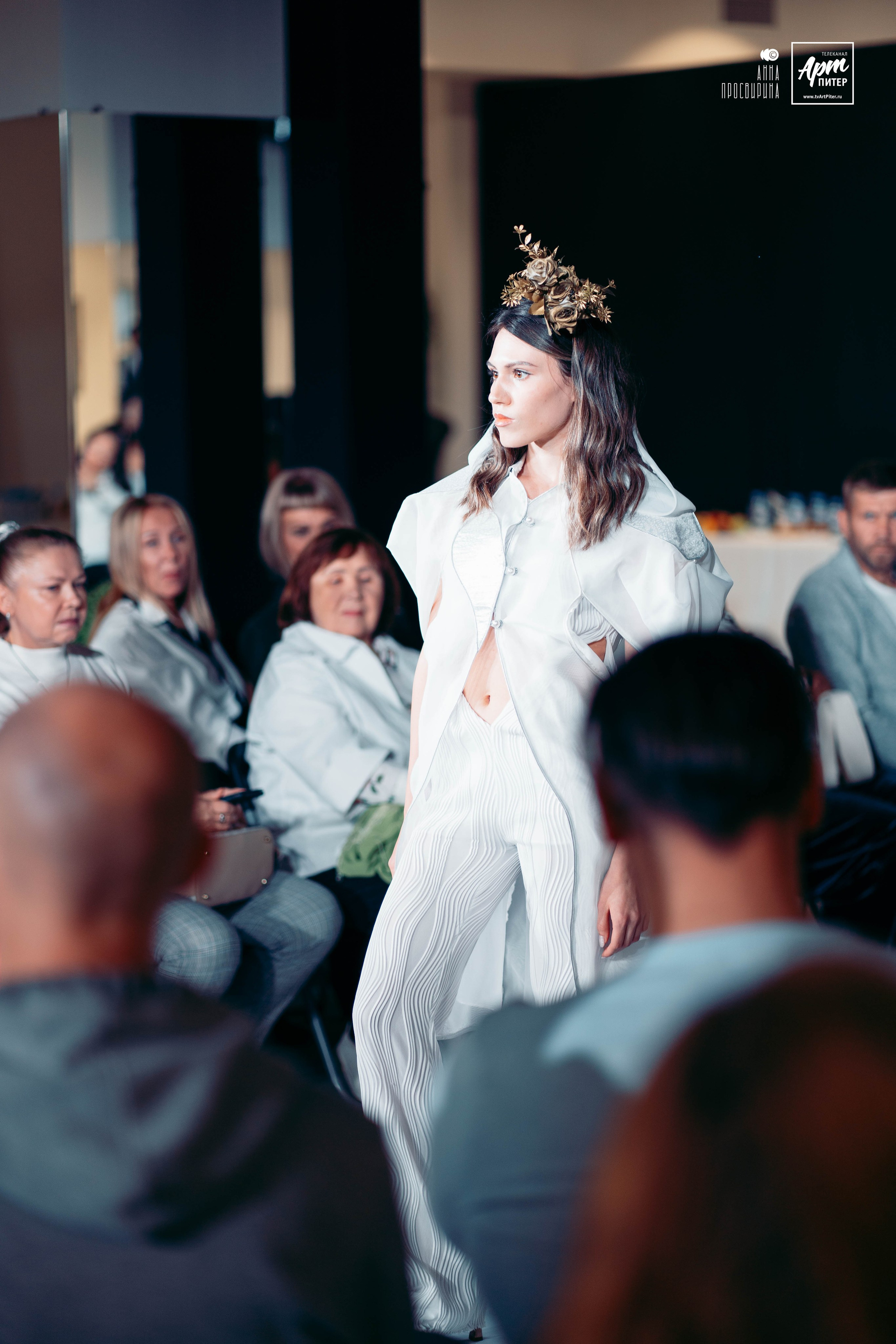 Мистическое фешн-шоу в Арт-пространстве ТРК «Гулливер». Ваш фотограф в Санкт-Петербурге Анна Просвирина