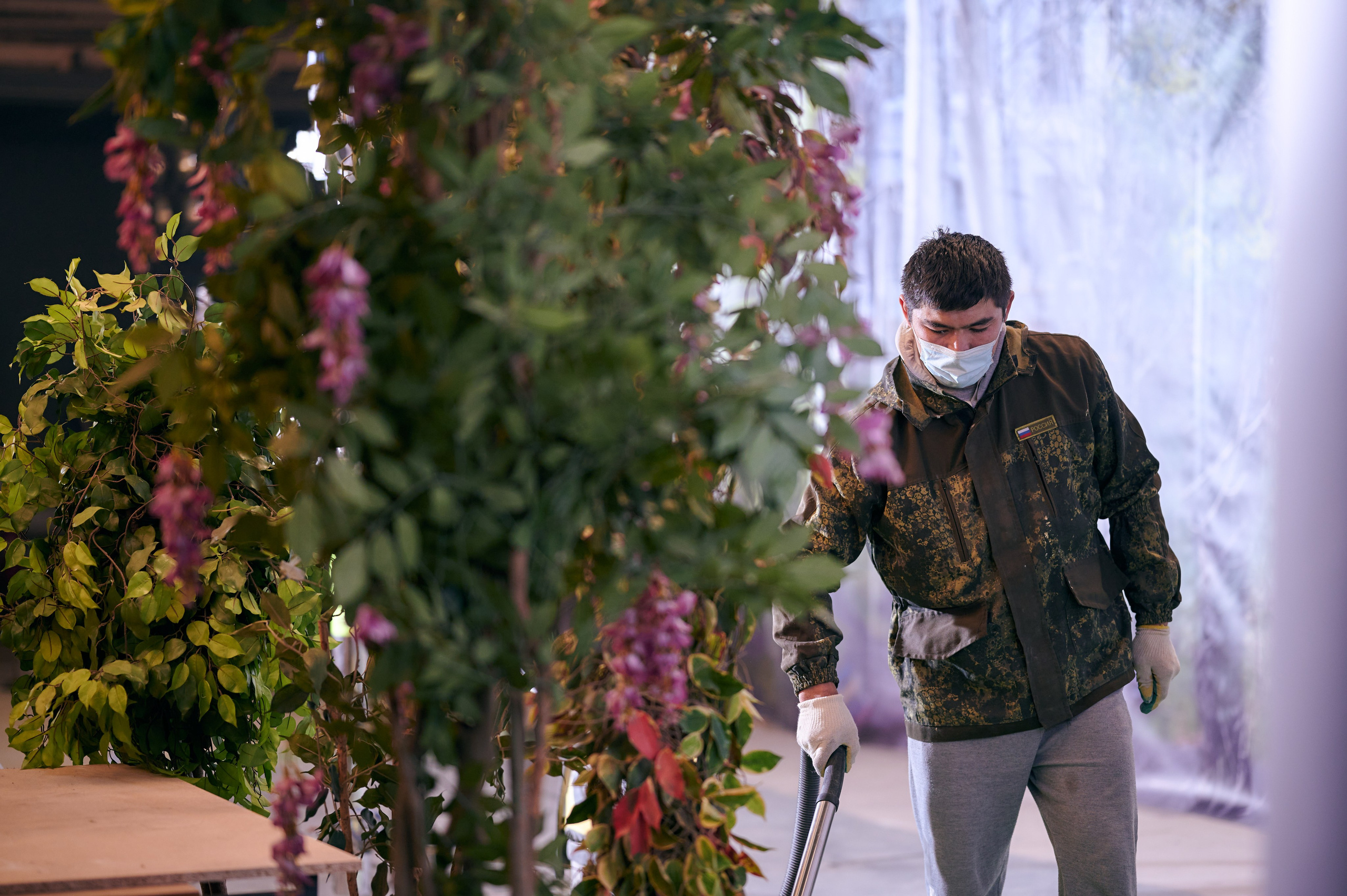 Нина. Никита Хохловский фото и видео продакшн