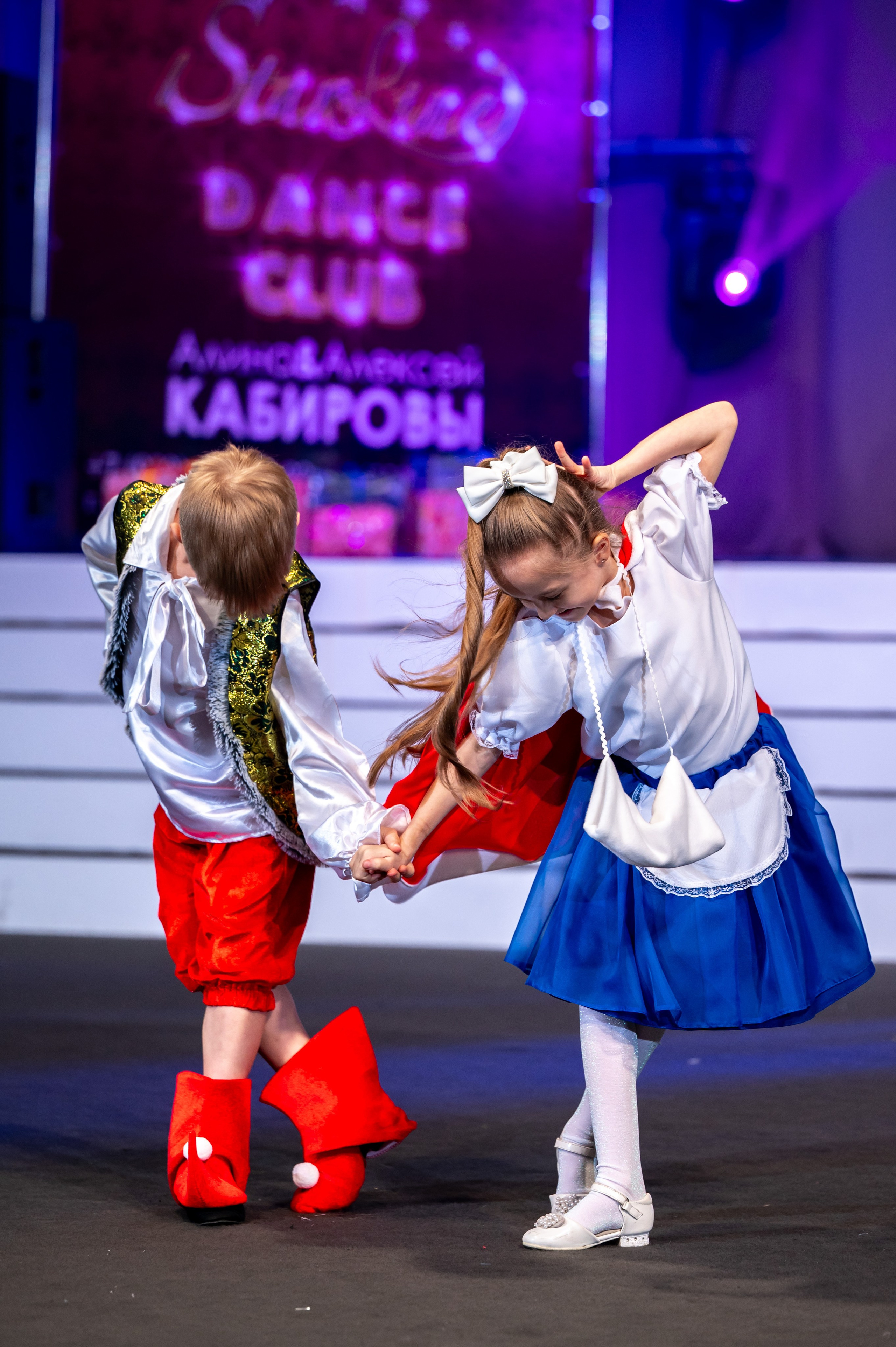 SL Новогодний отчетный концерт 2024/2025. Спортивный фотограф в Туле и Тульской области. Файсханова Фото Спорт