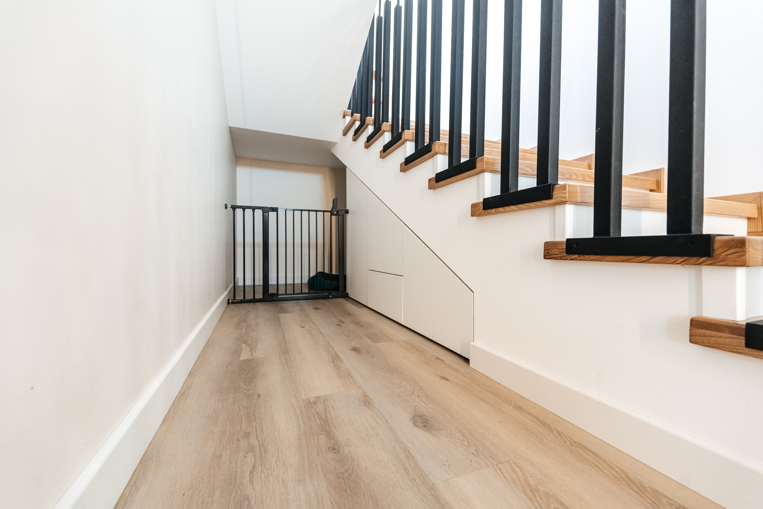 Мебель на заказ Ставрополь. LoftKost изготовление мебели Лофт в Ставрополе