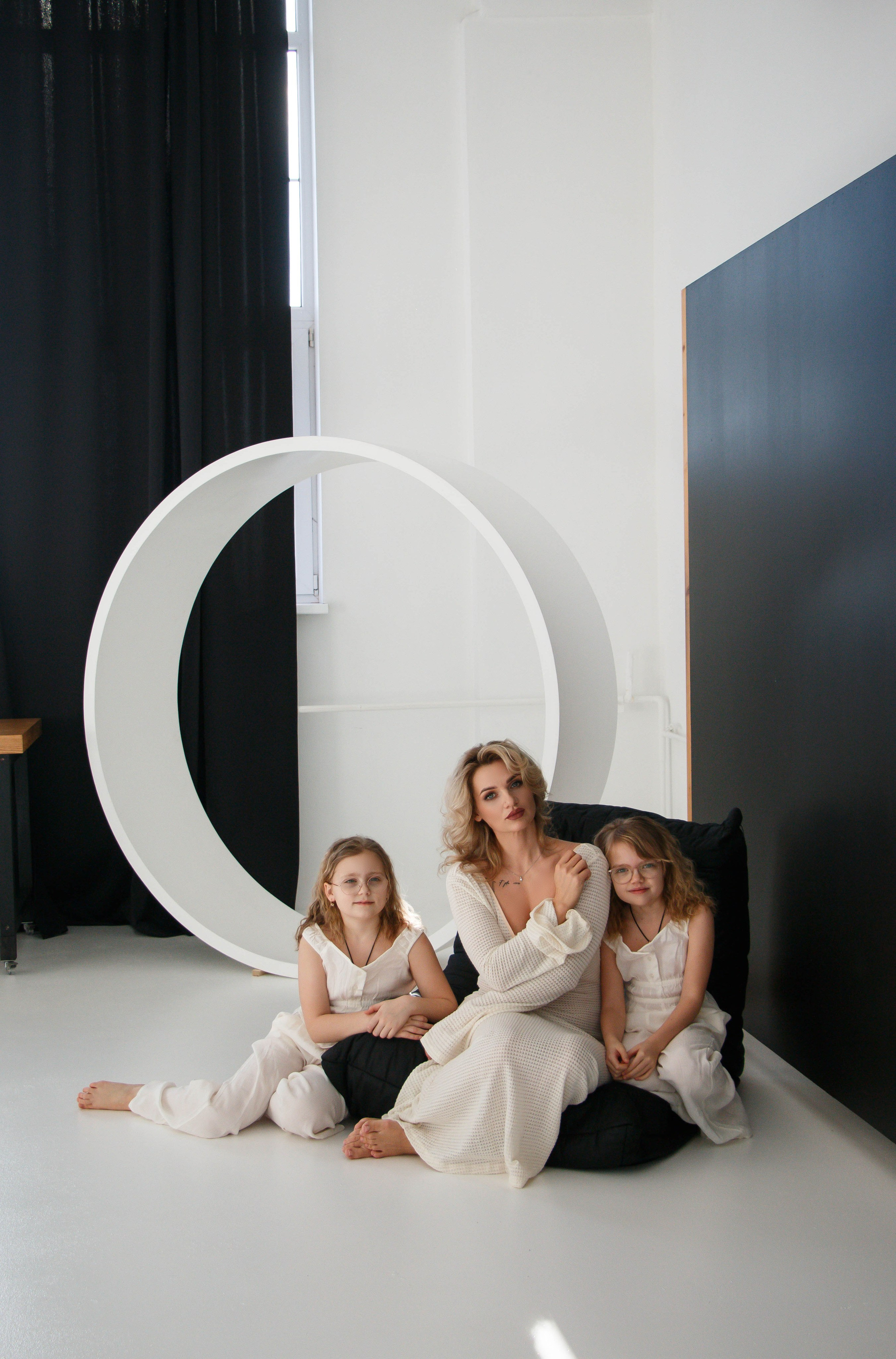 MARYNA & NIKOLETTA & ALISA. Бережно сохраняю ваши чувства и истории на своих фотографиях