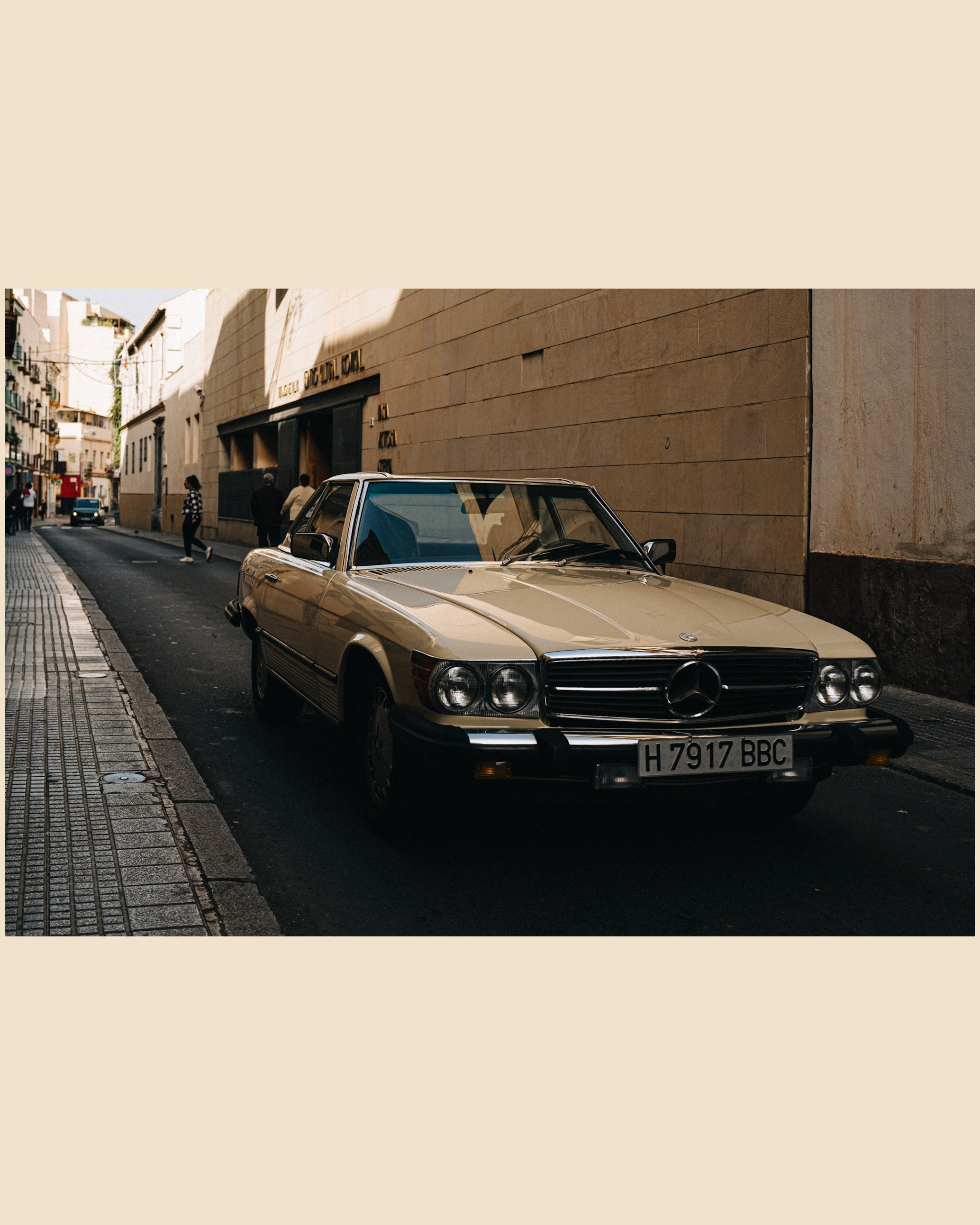 Street. Если ты на Земле — звони