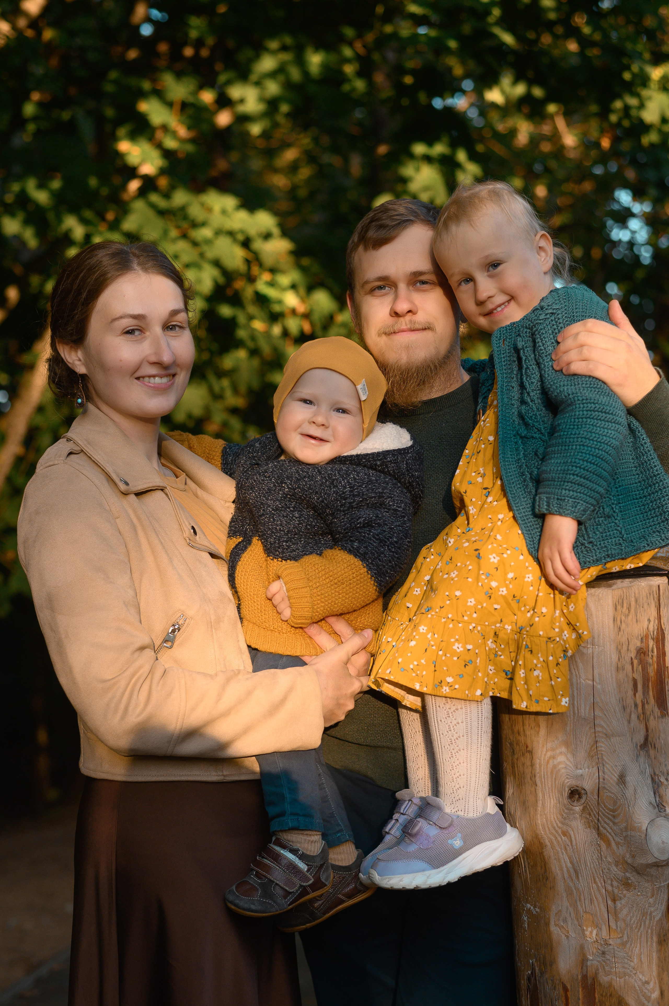 Семья Артема и Ольги. Семейный и свадебный фотограф в Санкт-Петербурге Серафима Смирнова
