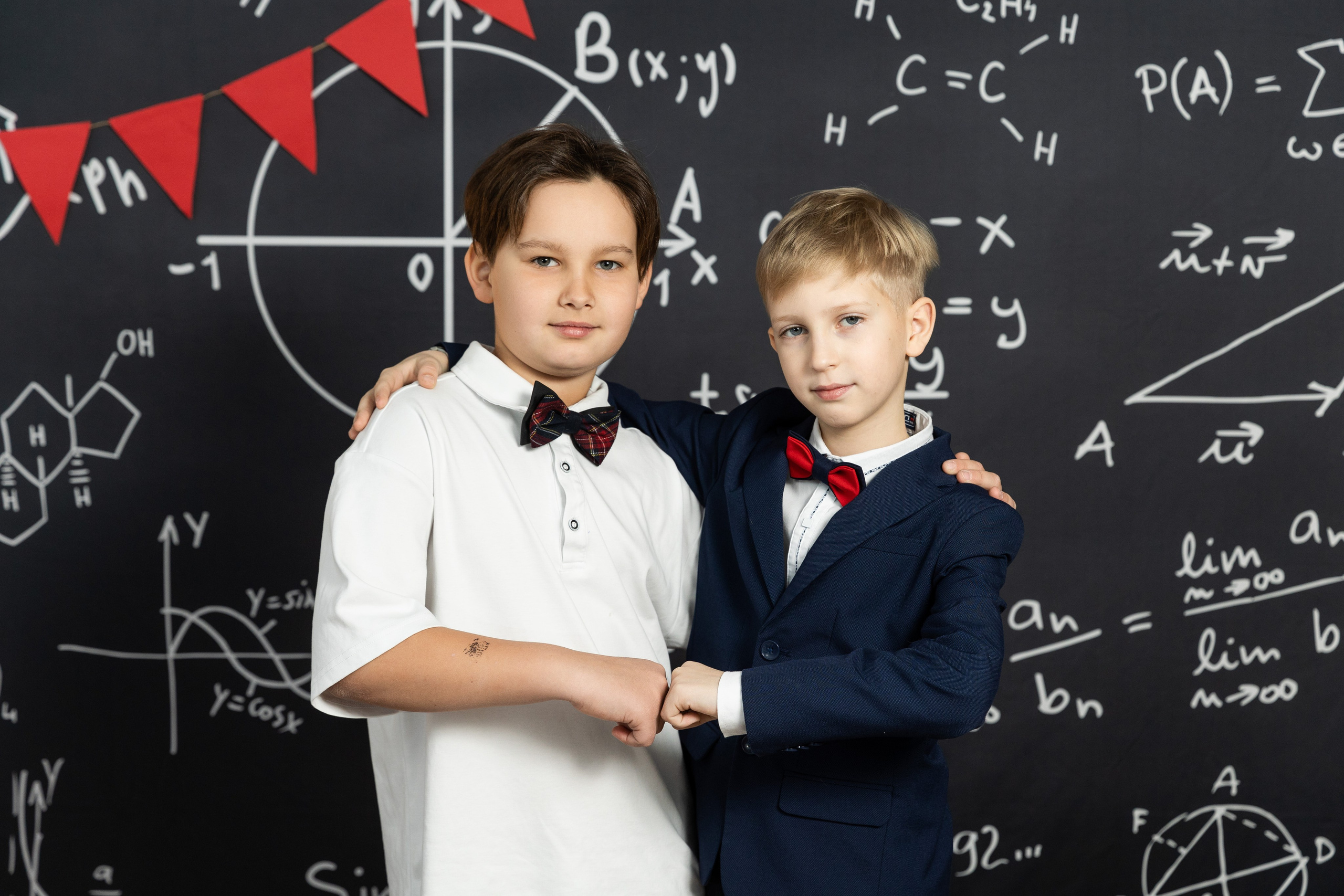 Фотопроект " Яркий» 4й класс. Семейный, детский, школьный фотограф в Благовещенске Яна Белоусова