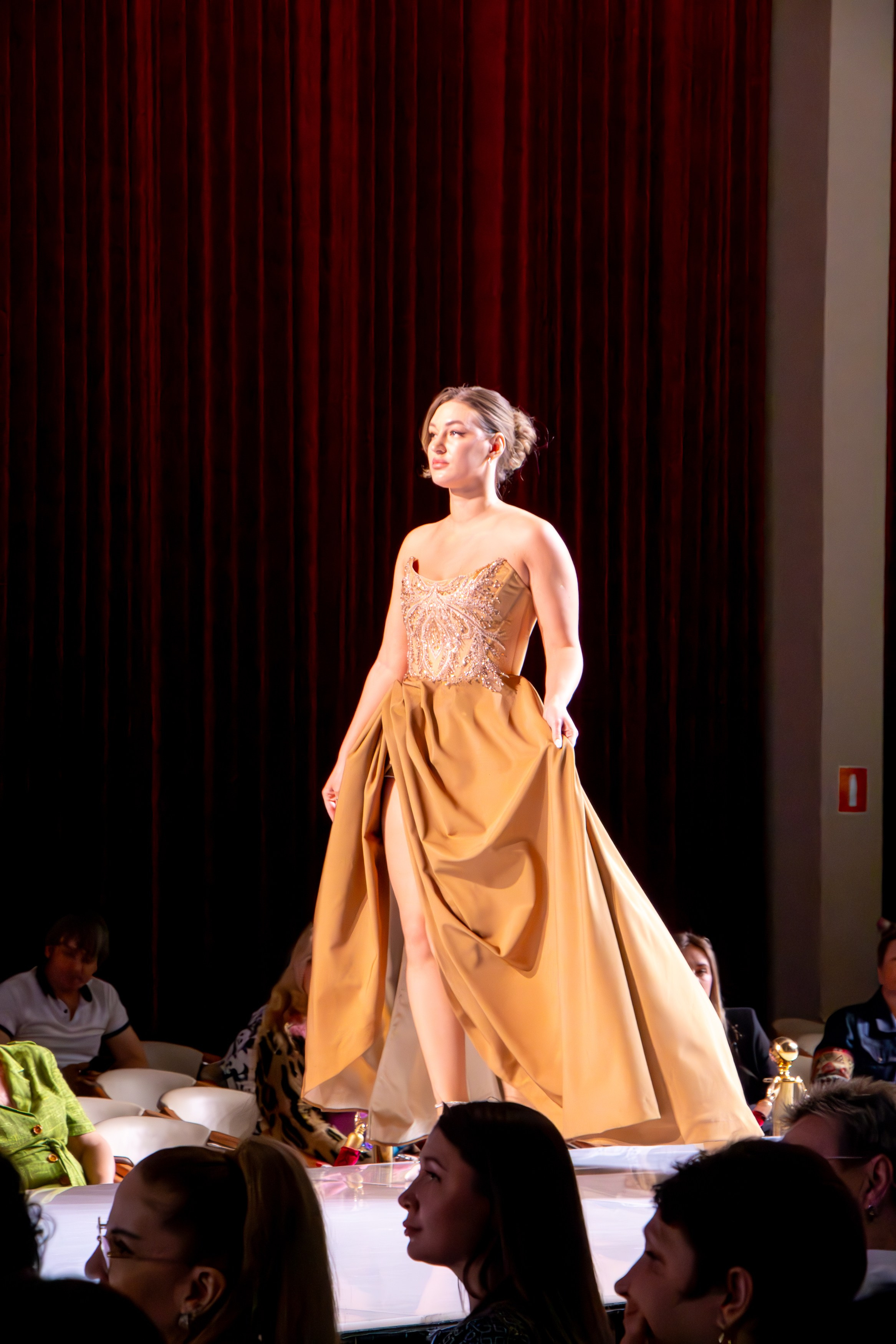 Estet Fashion Week 2025. Фотограф Татьяна Матрос