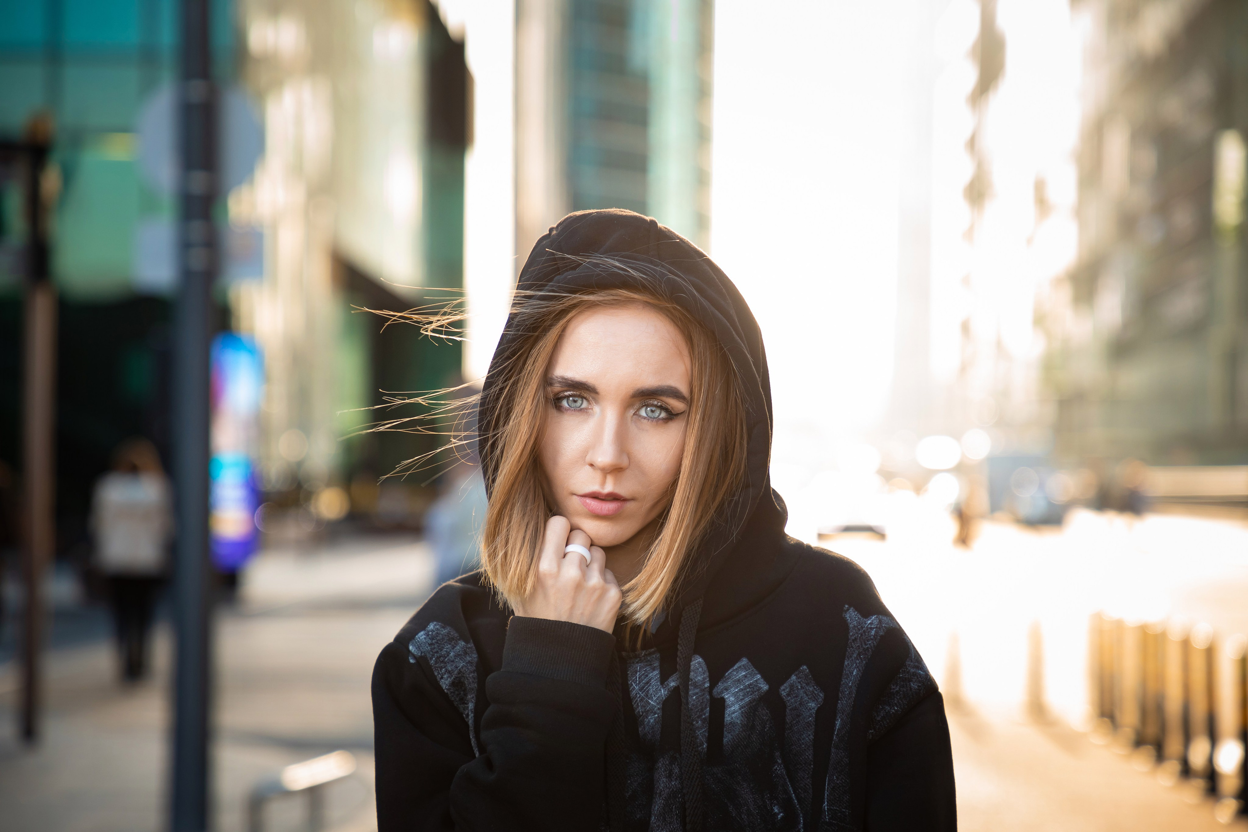 Фотосъемка для маркетплейсов с моделью в Москве и Московской области. Фотостудия в Москве LUXARTPHOTO