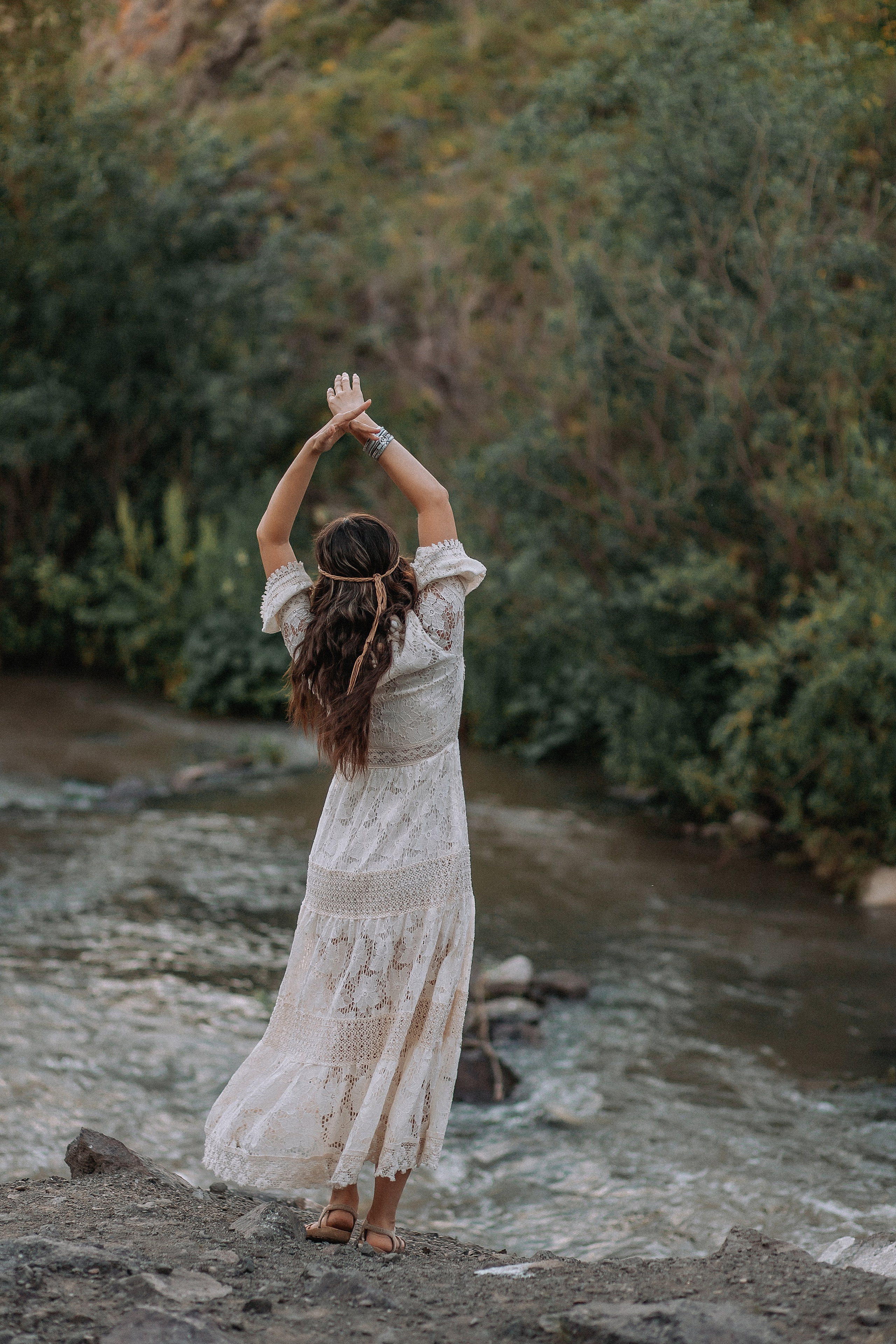 Закат у водопада. Детский и семейный фотограф в Красноярске Юлия Бирюкова