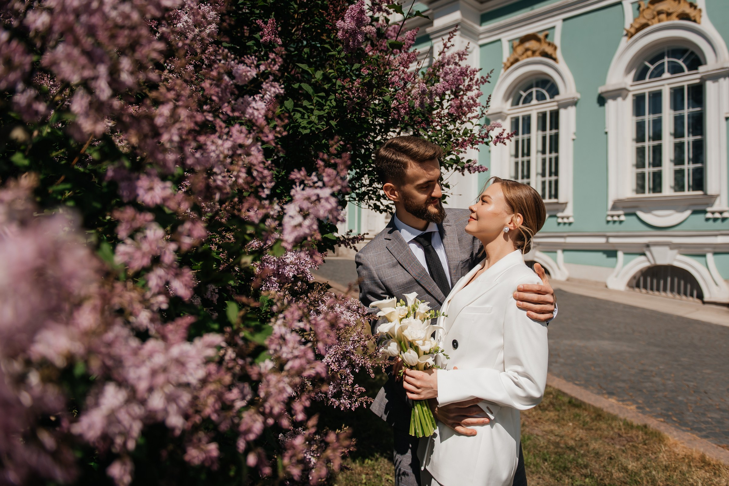 свадебная фотосессия возле Эрмитажа