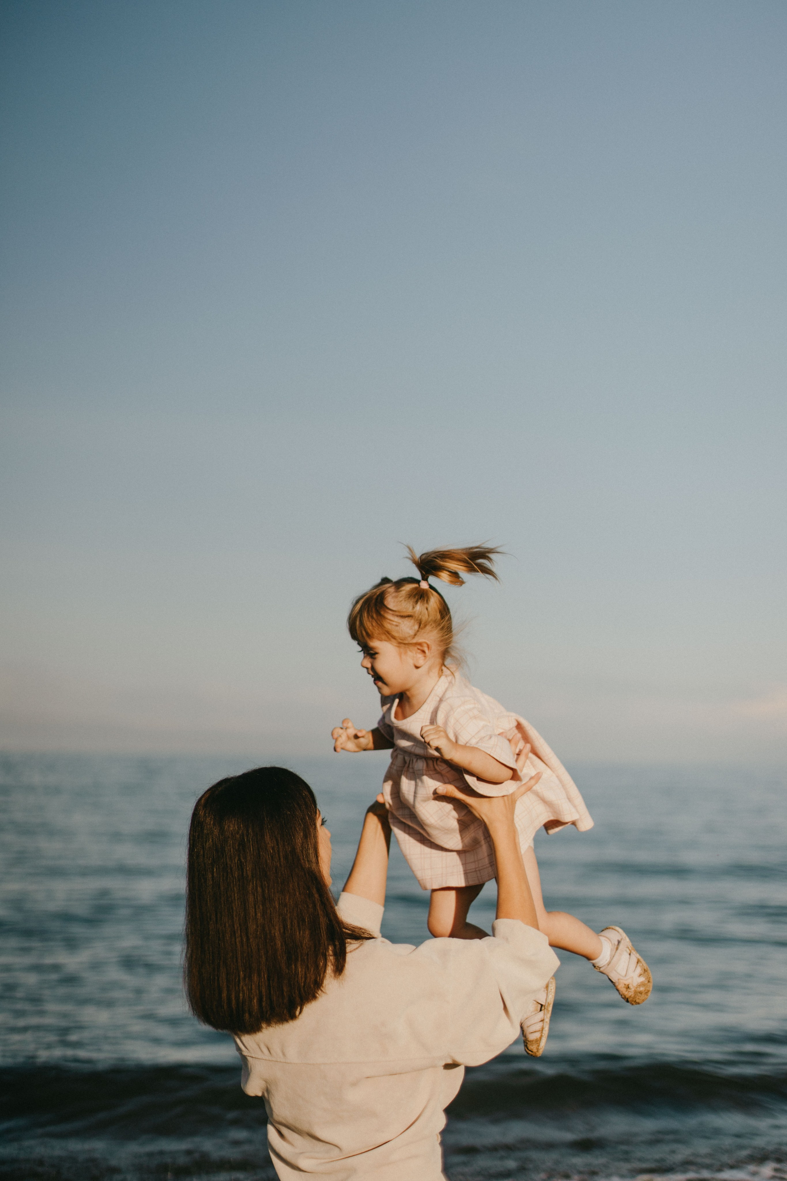 Летняя прогулка мамы и дочки. Фотограф Наталья Кургина Слюдянка Иркутск