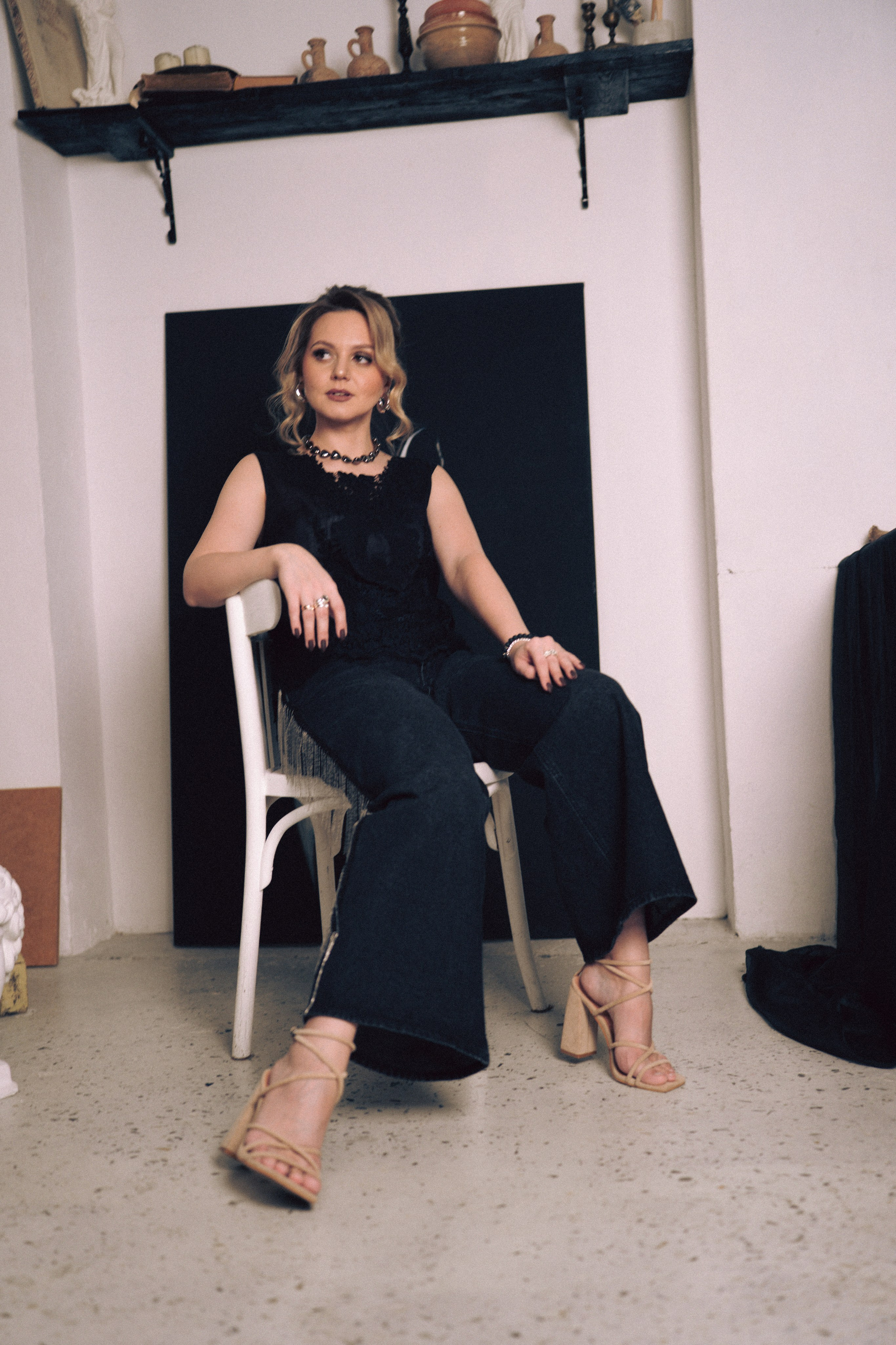 НОВОГОДНЯЯ ФОТОСЕСИИЯ В СТУДИИ ДЛЯ ДЕВУШКИ И ПРОГУЛКА ПО ЧЕРНЫШЕВСКОЙ. Профессиональный фотограф, Санкт-Петербург — Виктория Богомолова