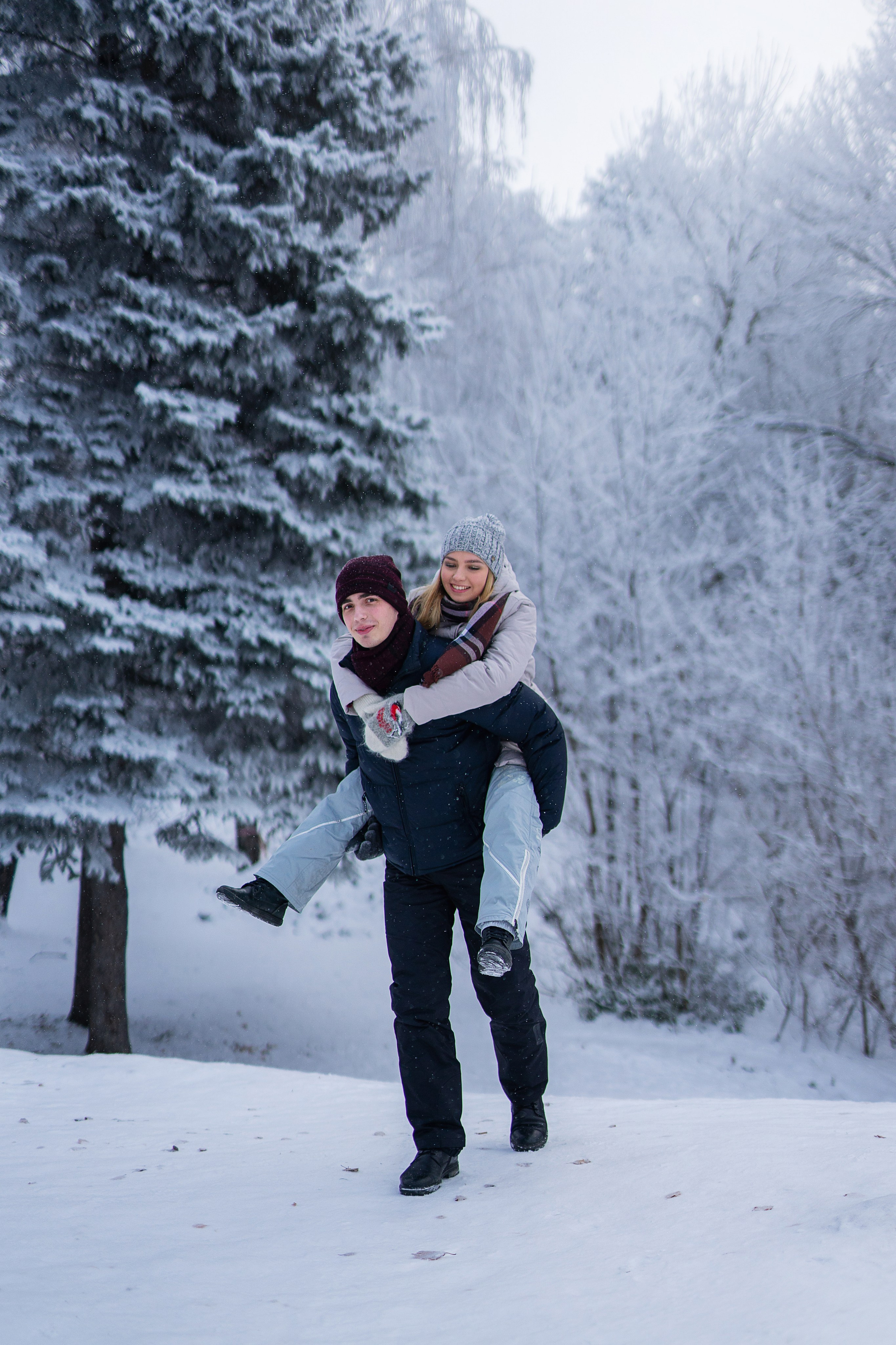 Толя и Поля — зимняя прогулка. Свадебный и семейный фотограф Марина Лежнева, г. Уфа