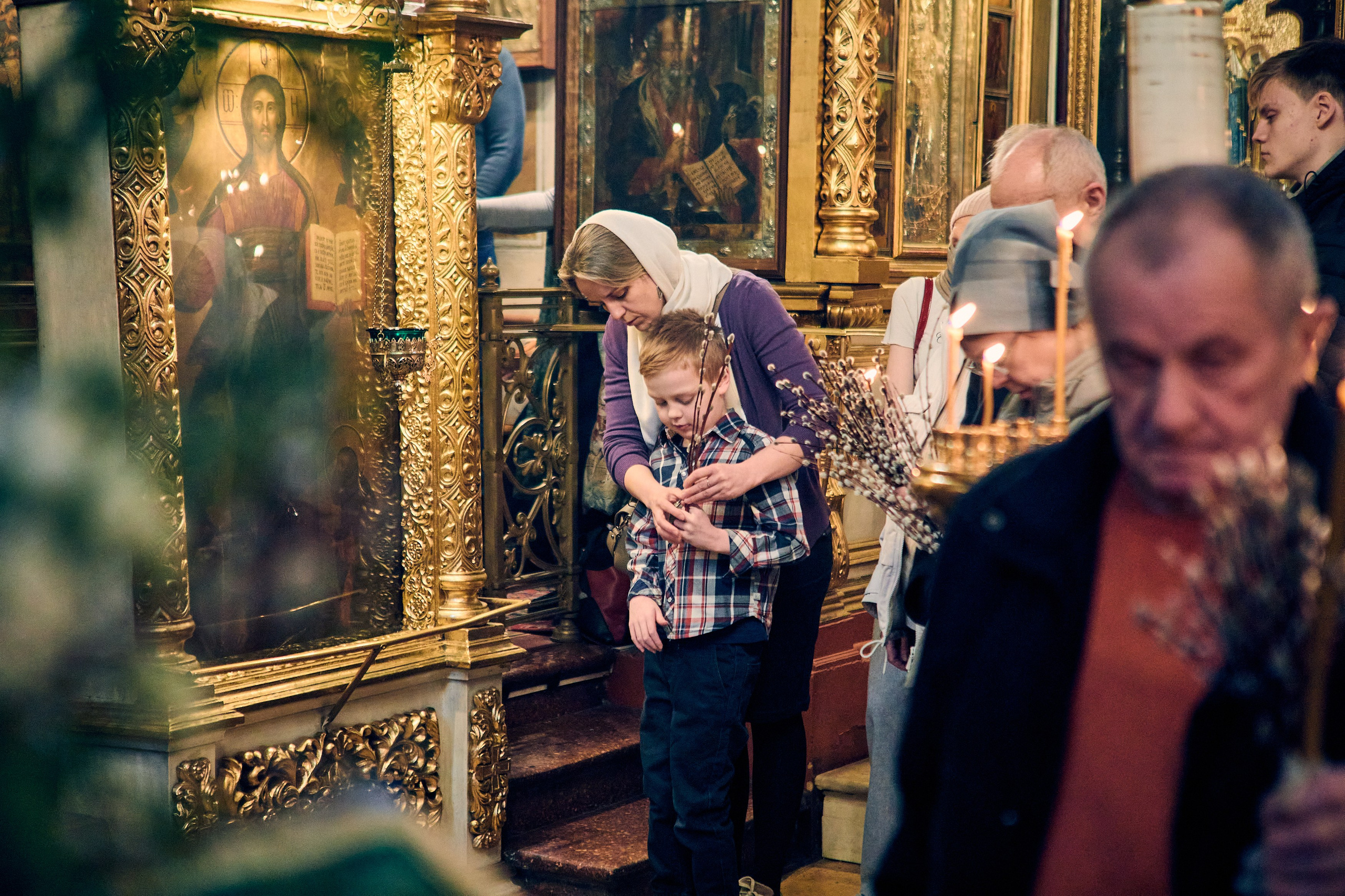 ВСЕНОЩНАЯ НА ВЕРБНОЕ ВОСКРЕСЕНИЕ. DMITRY MOISEENKO — фотограф, художник, топ-стилист
