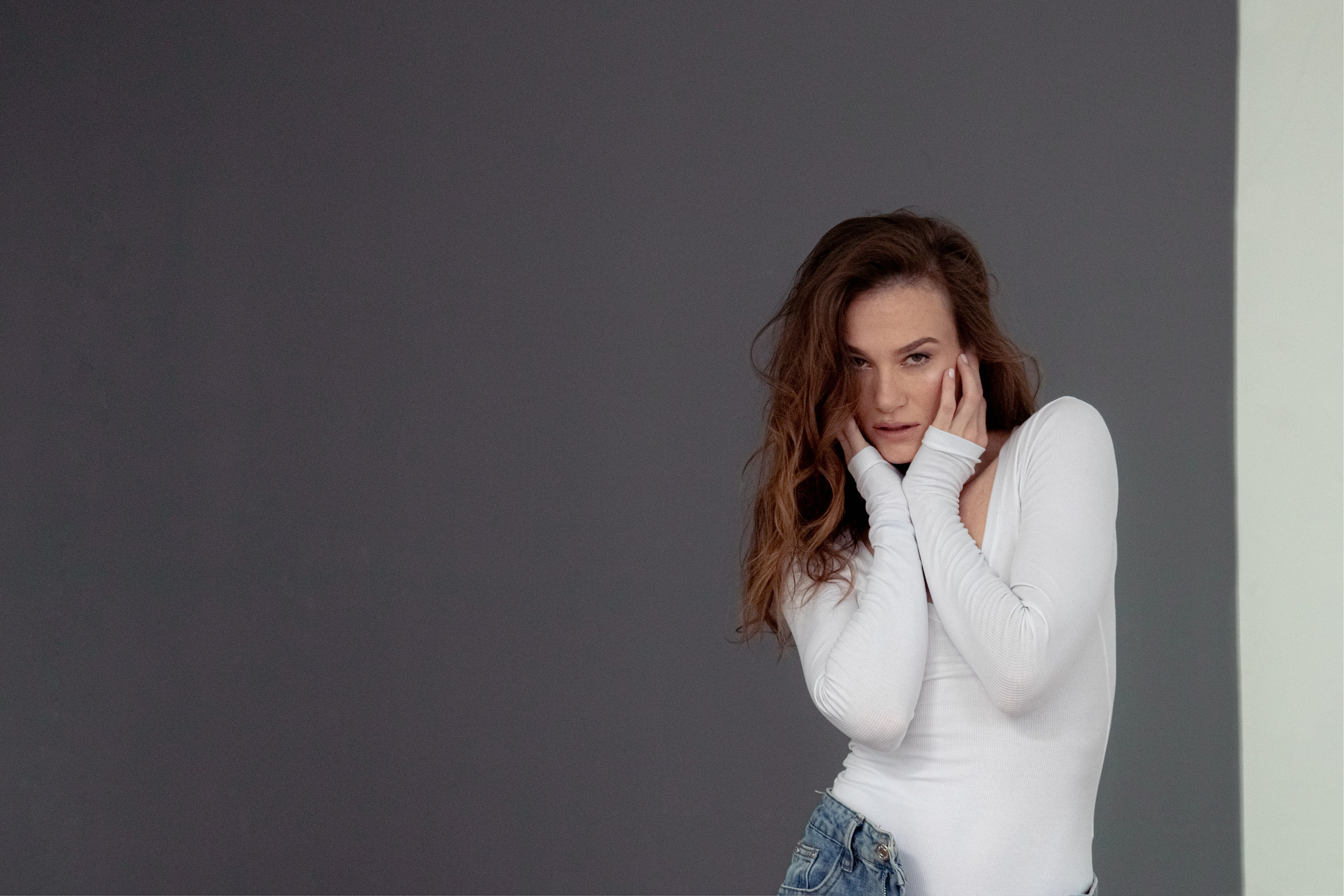 Фотокарточки с воркшопа на котором Анхен показывала мастерство позиров. Портретный и пейзажный фотограф Никита Павлов