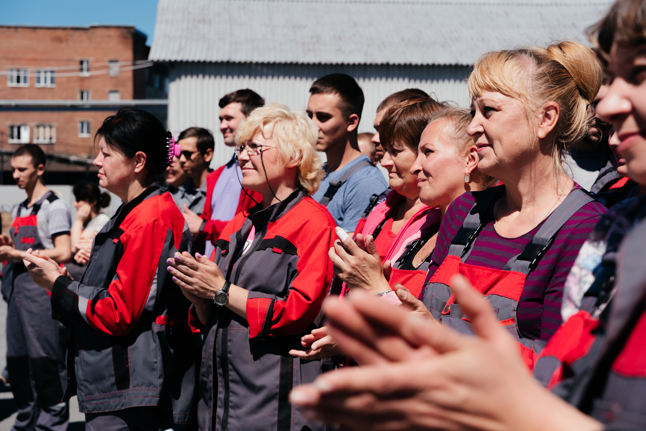 Корпоративный День рождения. Выпускные альбомы в Екатеринбурге, от Анастасии Саловой