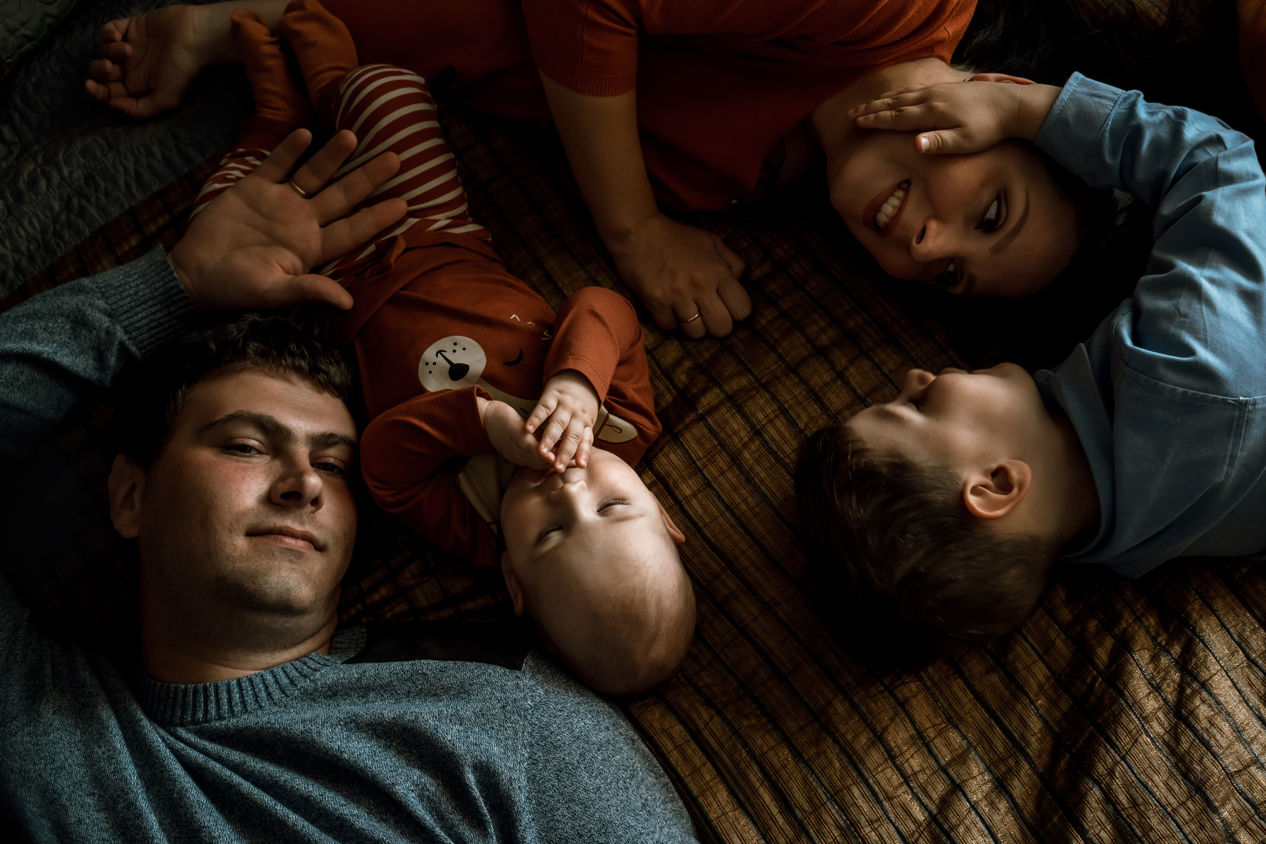 Максим, Мария и их чудесные мальчишки. Выпускные альбомы в Екатеринбурге, от Анастасии Саловой