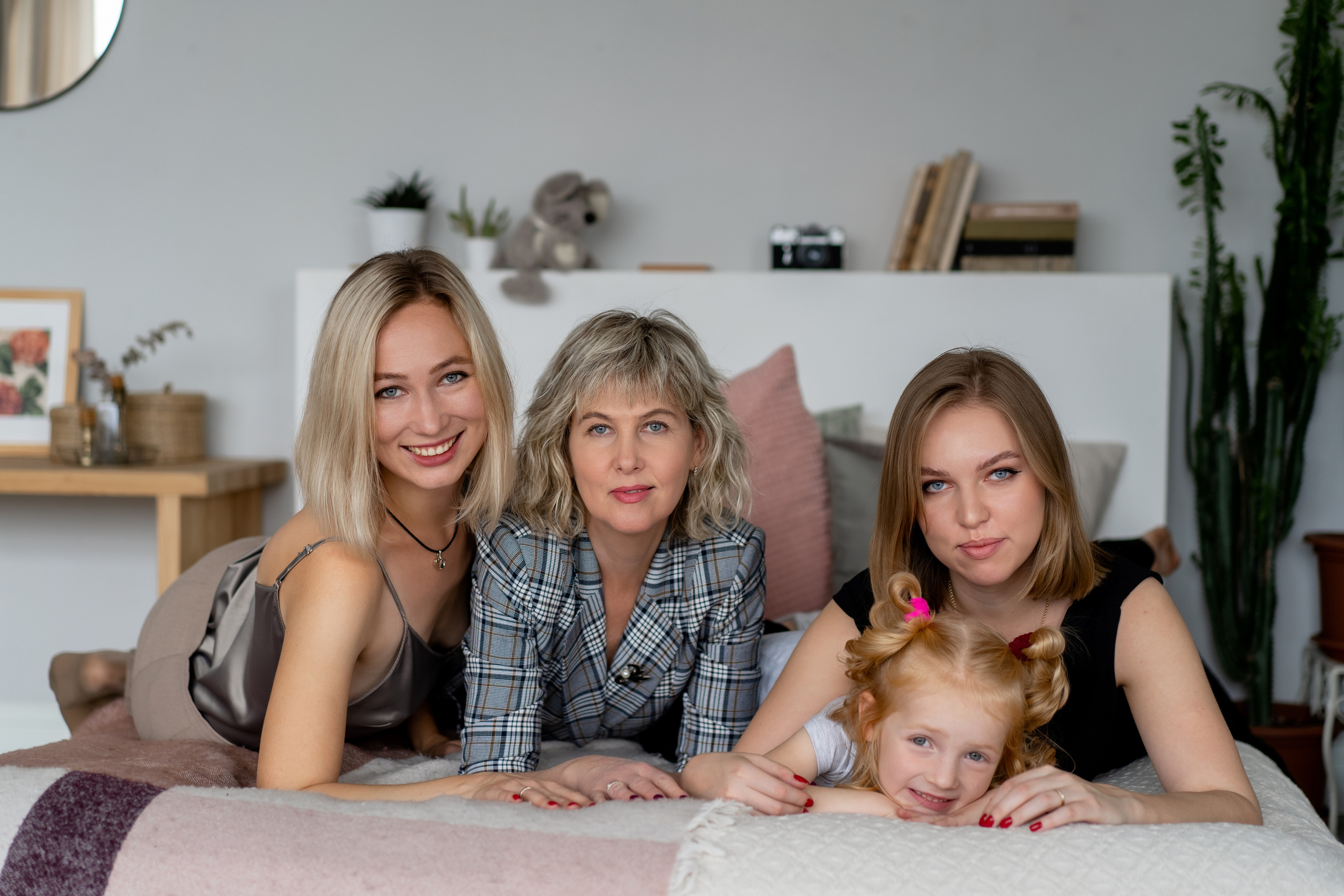 Семейная в интерьерной студии