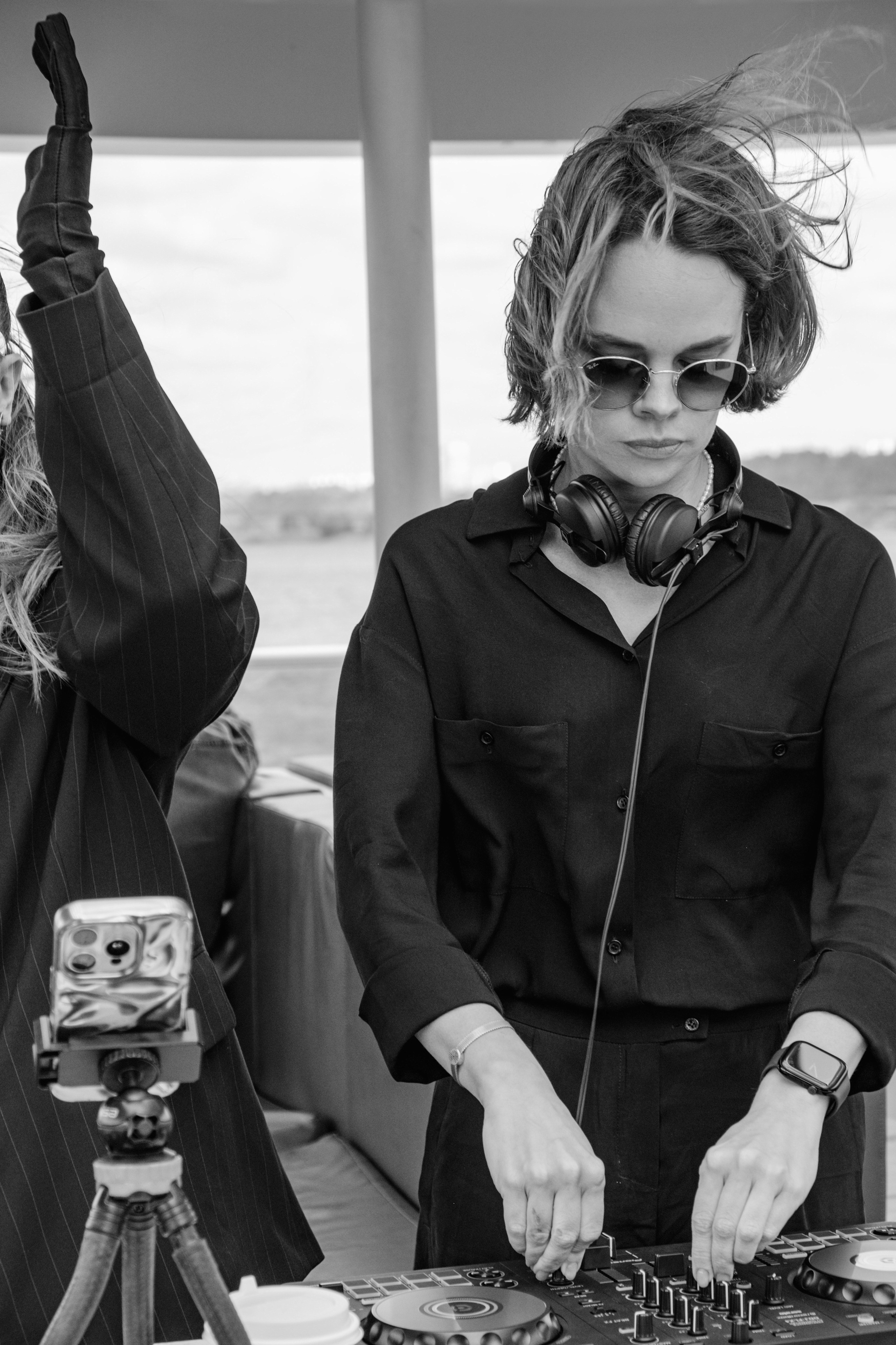 Концерты/DJ сеты. Контент-фотограф и видеограф в Перми