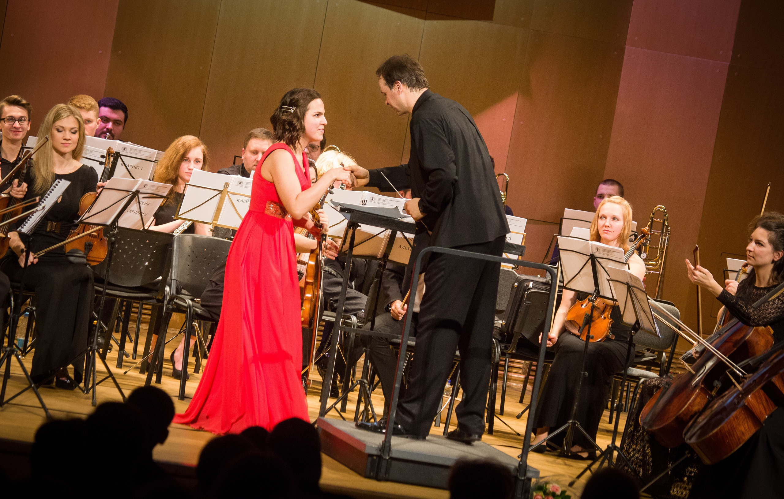 Концерт в Центре Павла Слободкина. Дарья Письменюк / Darya Leitstern — фотограф, музыкант, журналист, путешественник