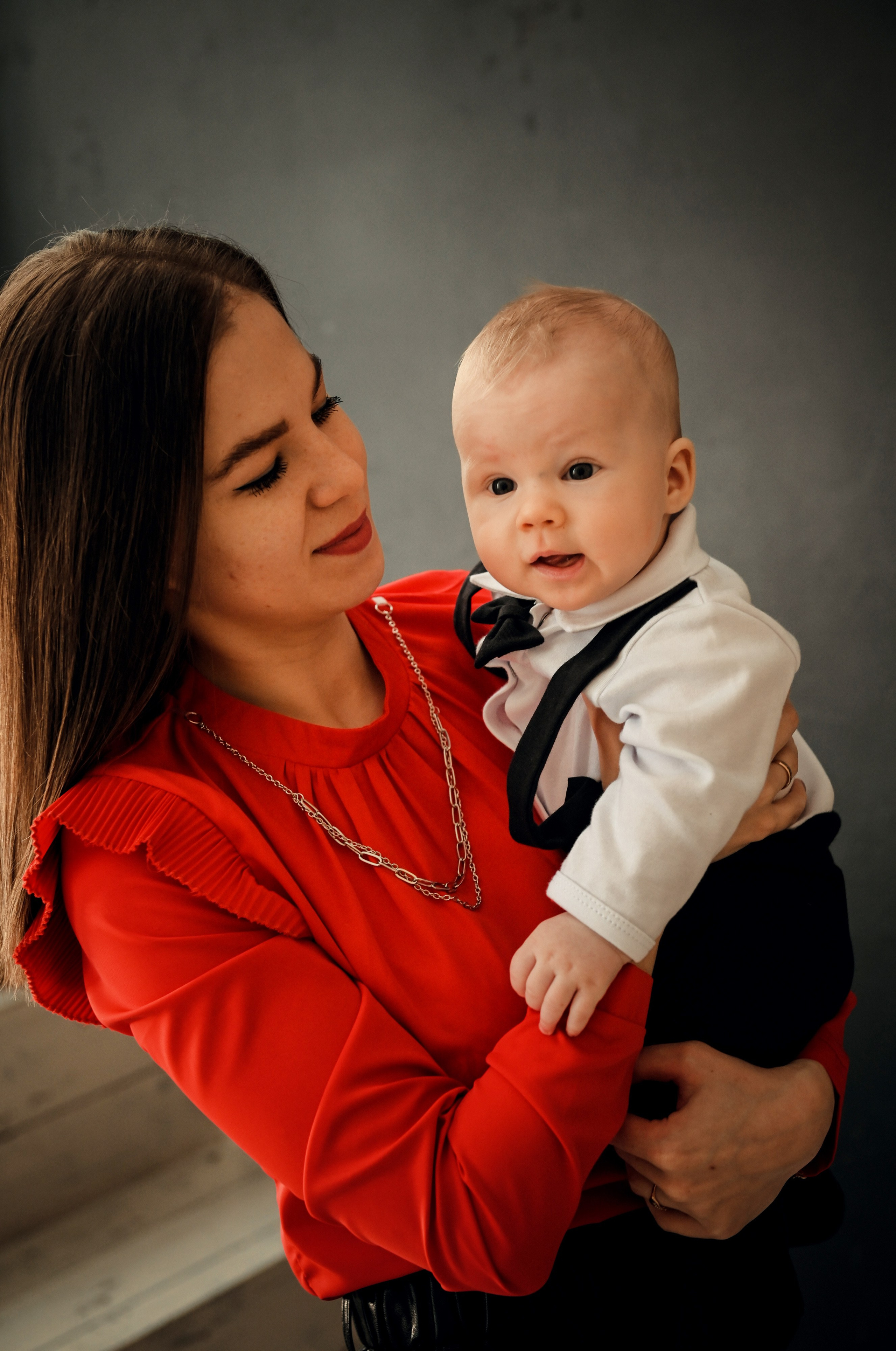 Новогодняя. Свадебный, семейный, детский, контент фотограф в Омске Максим Ильин