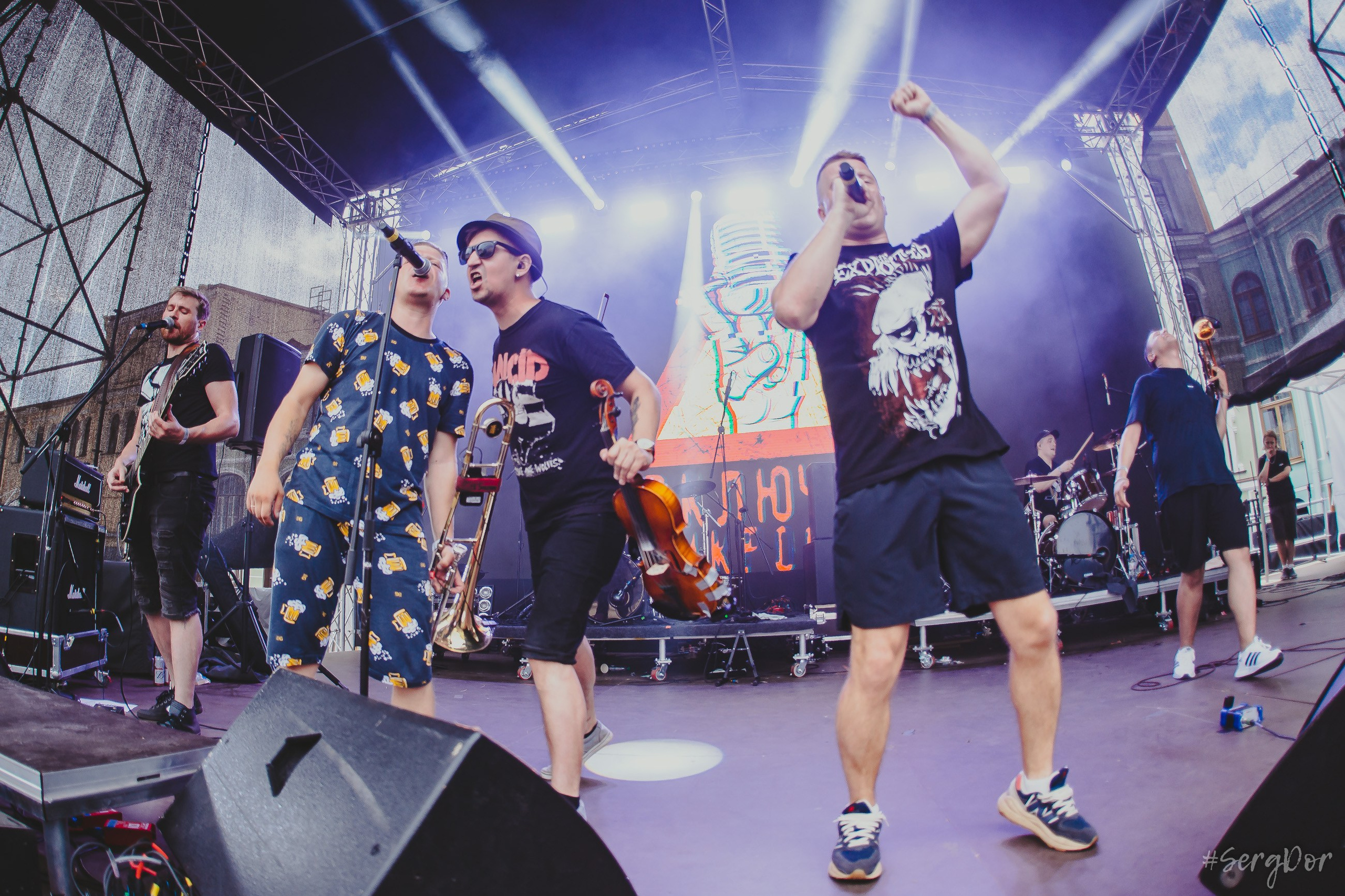 Включай Микрофон!, Панки в городе, антитлен, Двор Гостинки, Санкт-Петербург, 29.06.2024, SergDor, ПНХС, 29 июня 2024 года, #SergDor