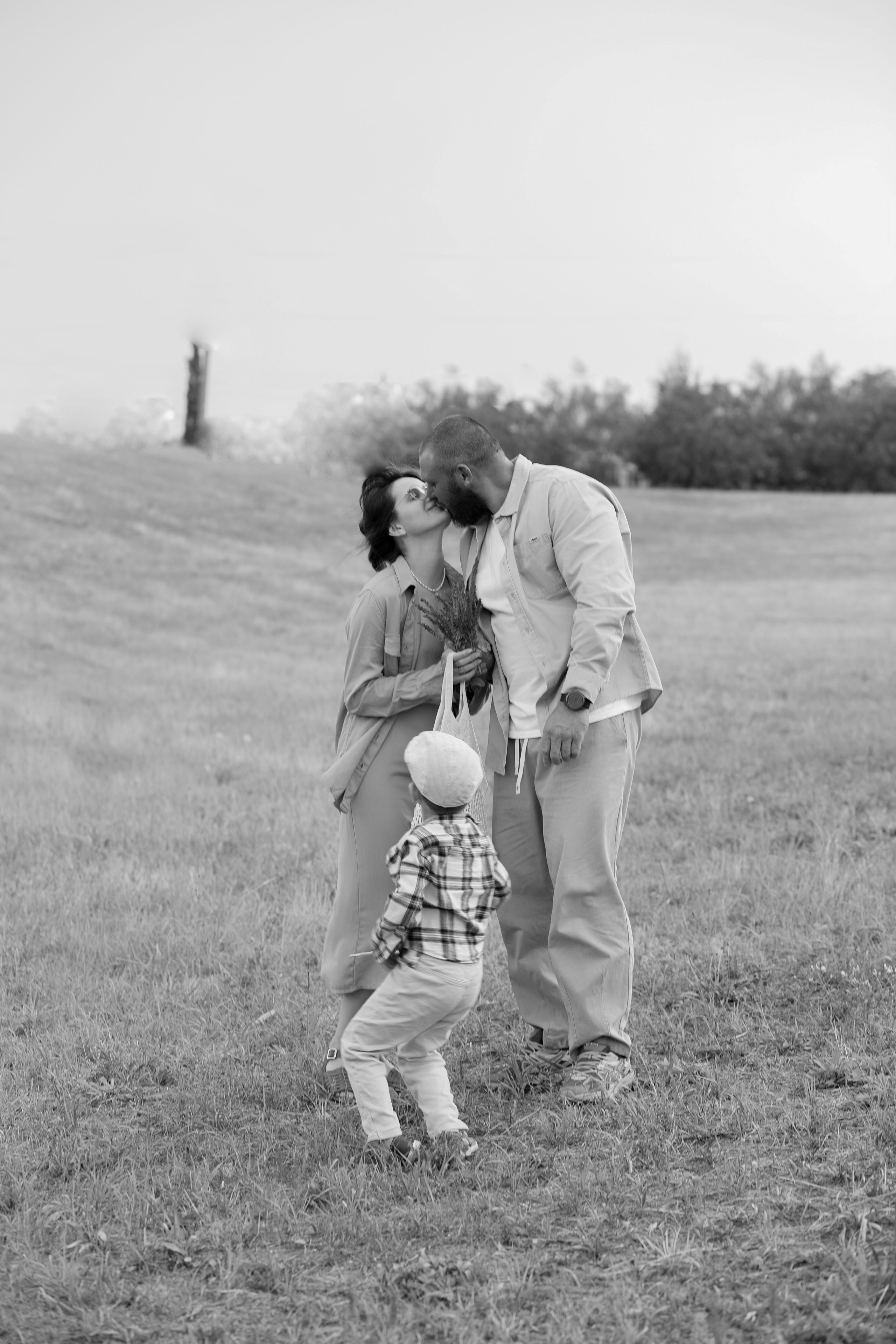 Семейная прогулка. Семейный фотограф в Новопокровской, Тихорецке и Краснодаре Чугусова Марина