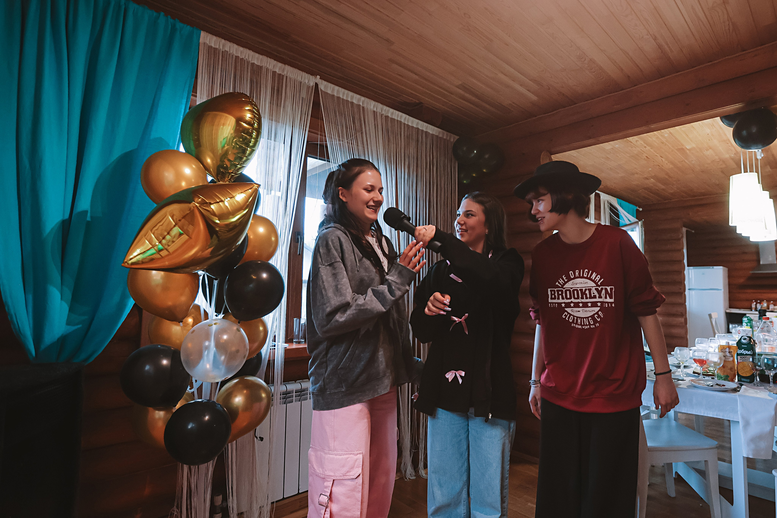 Последний звонок. Семейный фотограф Тюмень, фотограф на роды Салмина Мария