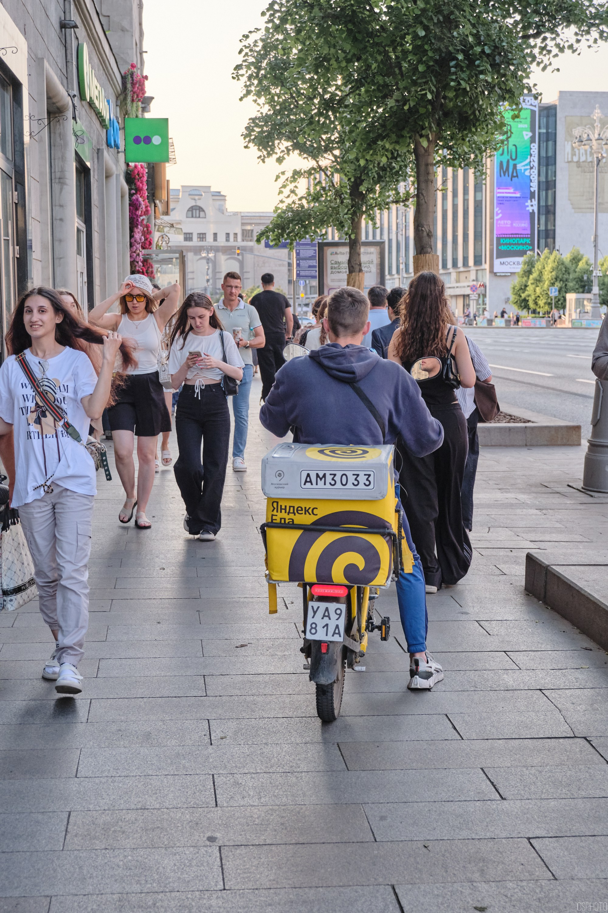 Бульвары для всех l Лето в Москве. Фотографъ Сергѣевъ. Поймать мгновеніе