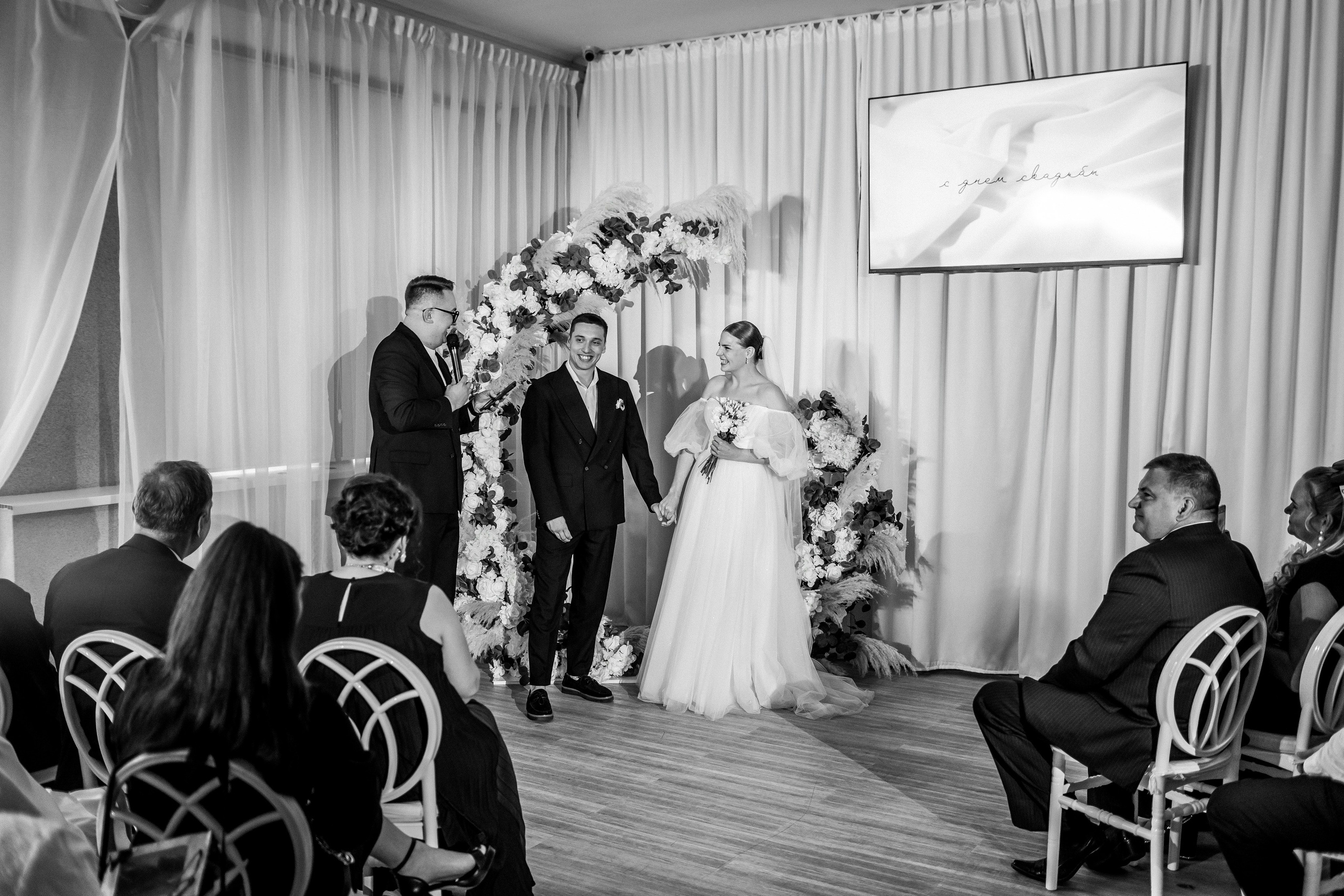 Vlad & Nadya (Saint-Petersburg, Russia). Destination wedding photographer Peter Letu