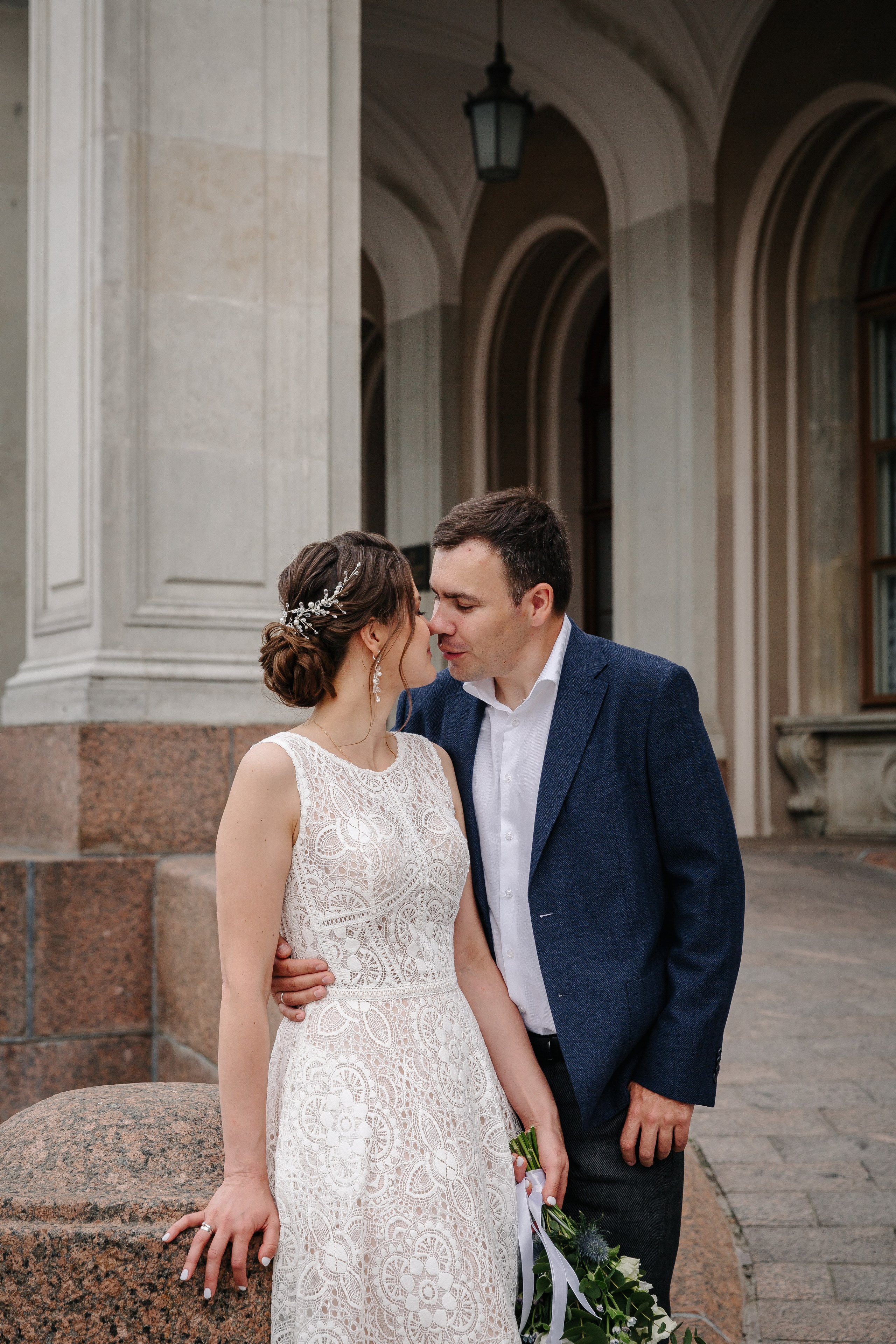 ДВОРЕЦ № 1 | Июль, Исаакиевская площадь. Свадебный фотограф в Санкт-Петербурге Полина Корзухина